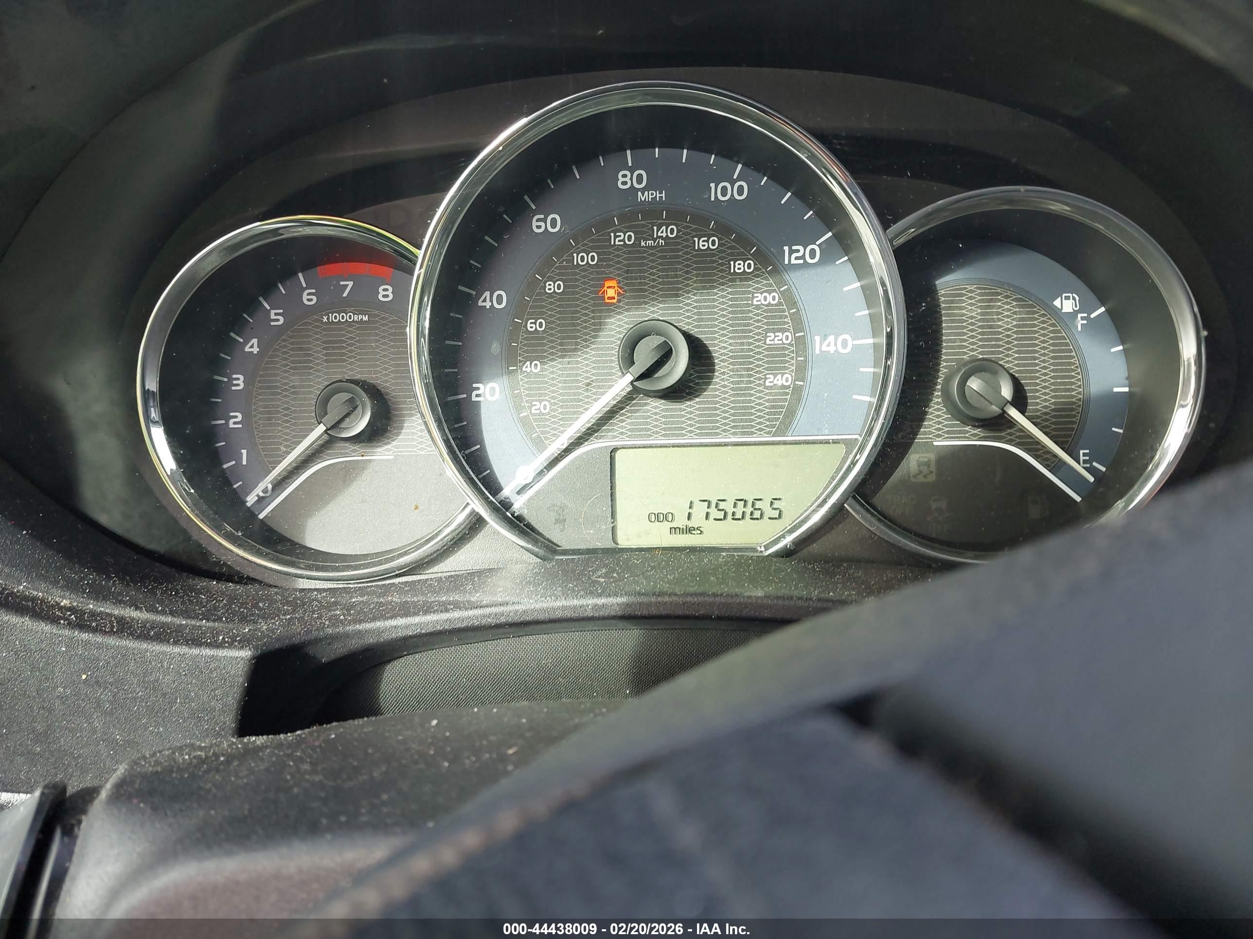 TOYOTA COROLLA image 7
