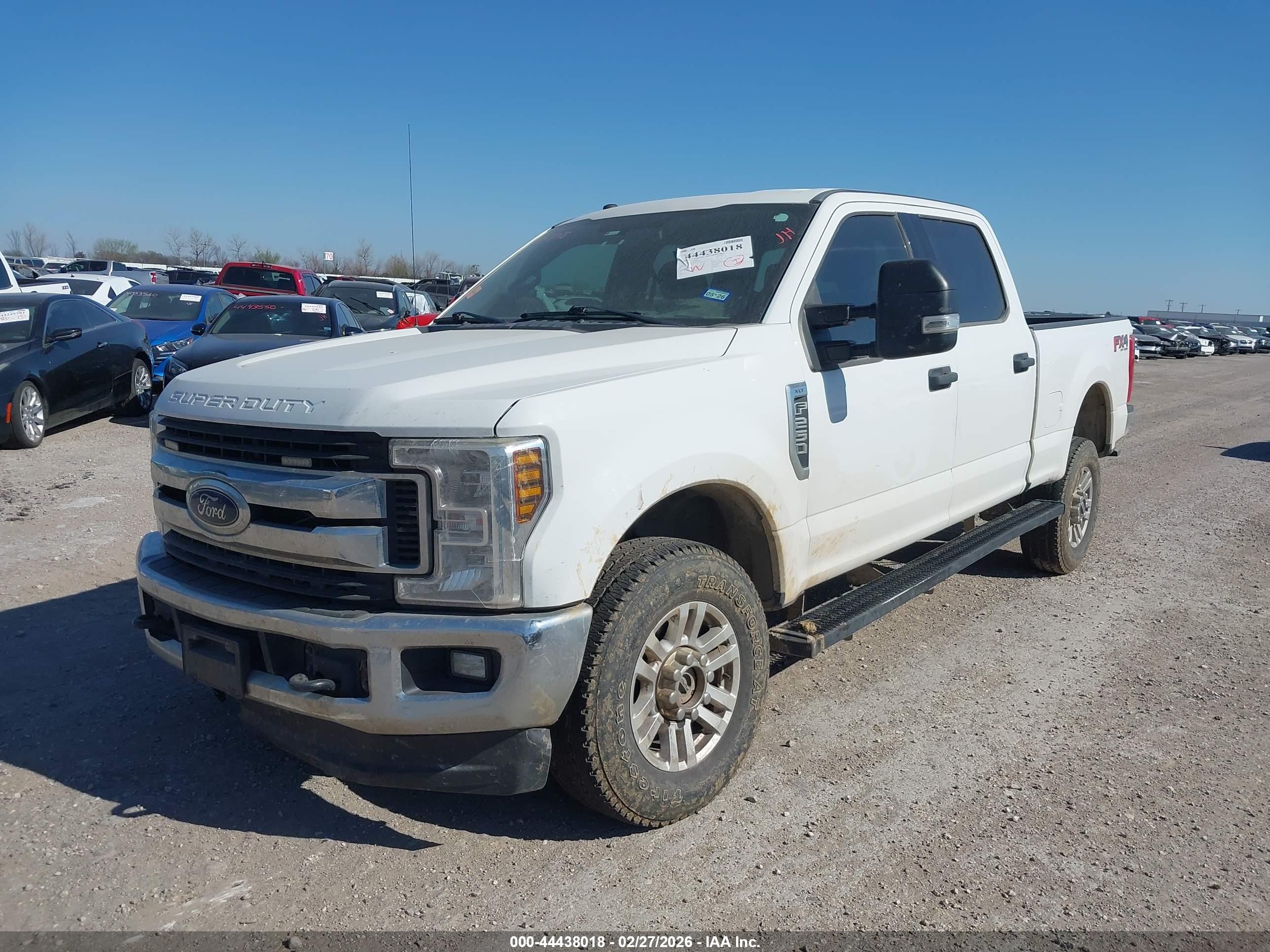 FORD F-250 image 2