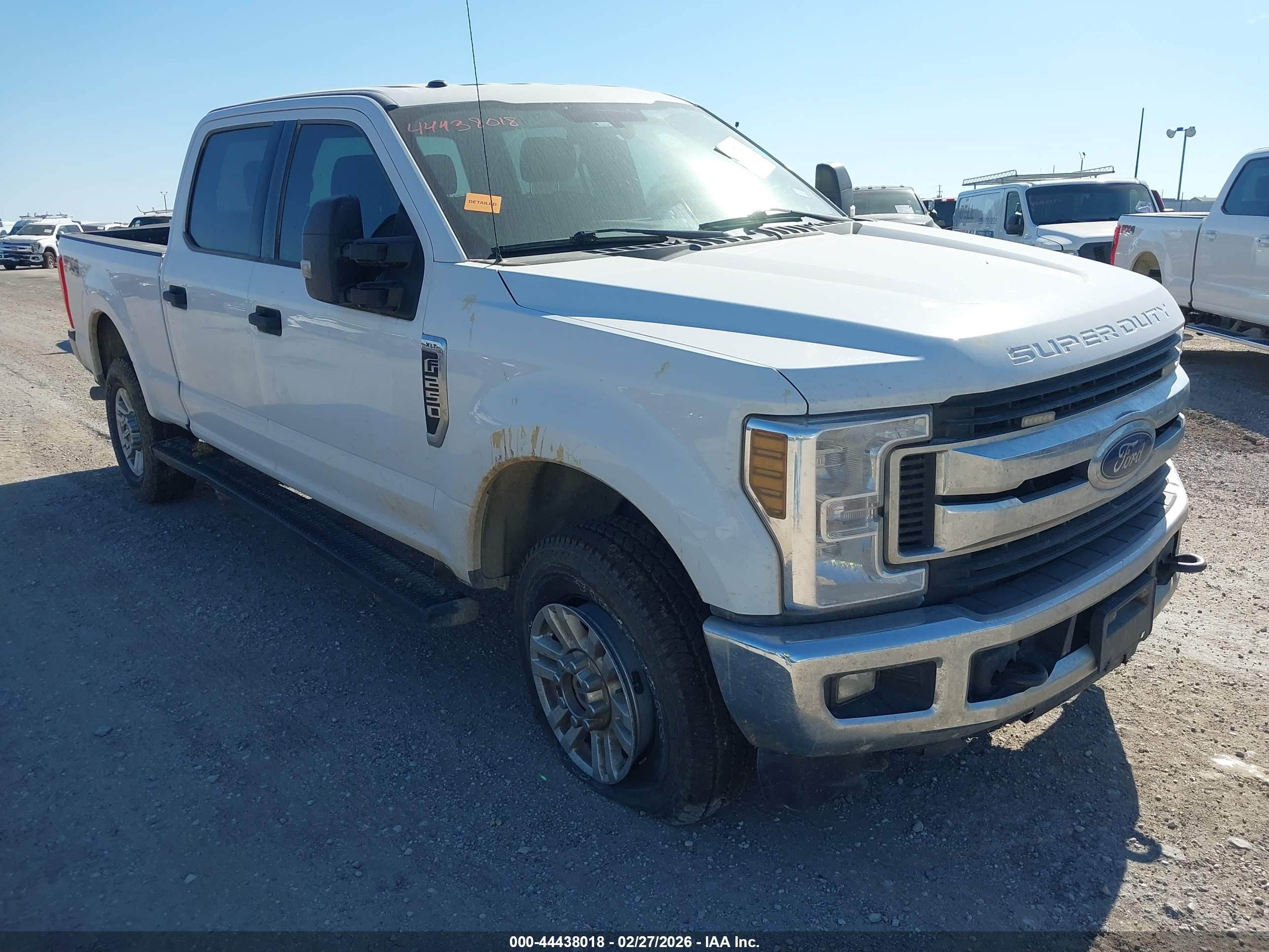 FORD F-250 image 6
