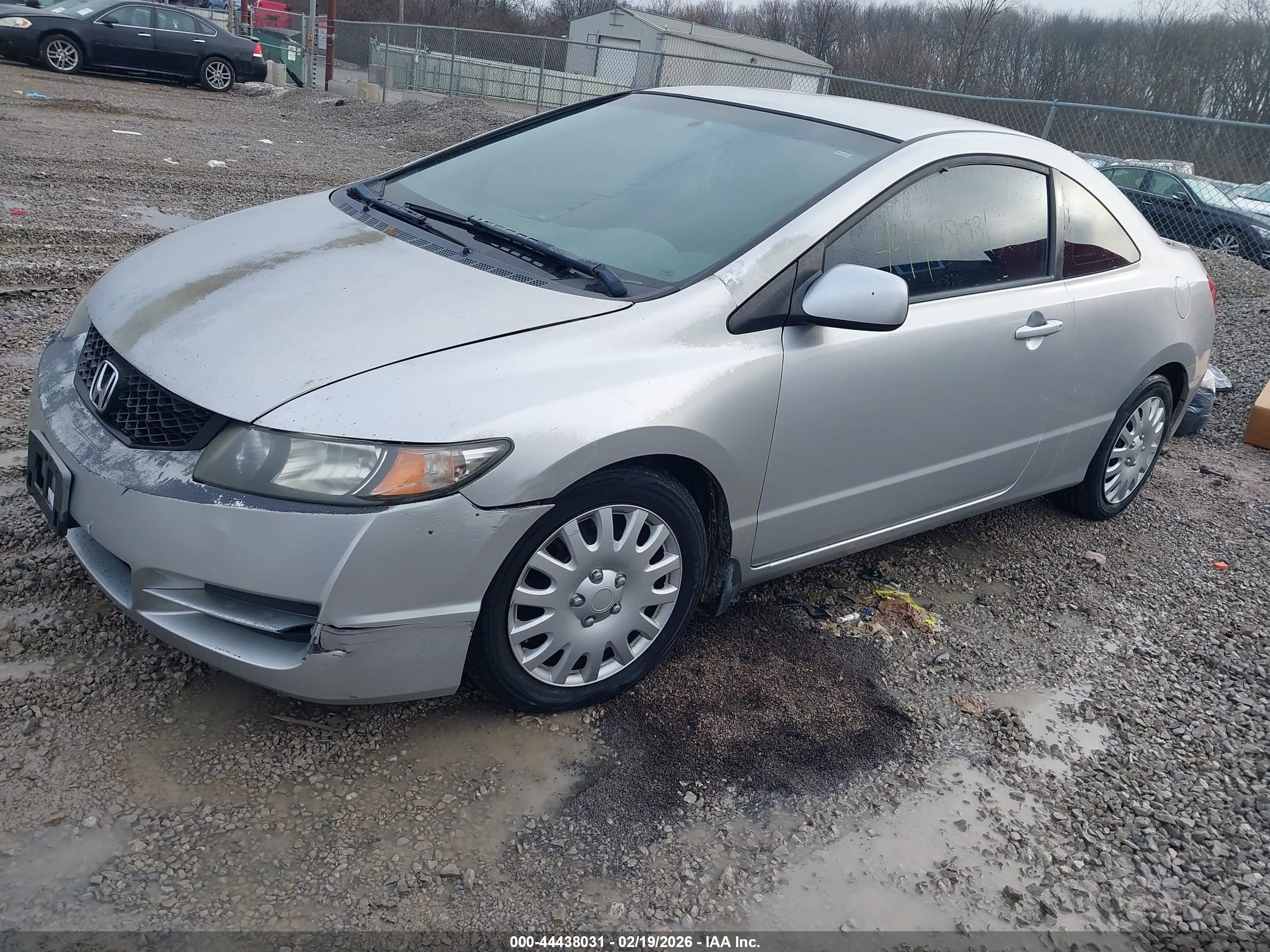 HONDA CIVIC image 2
