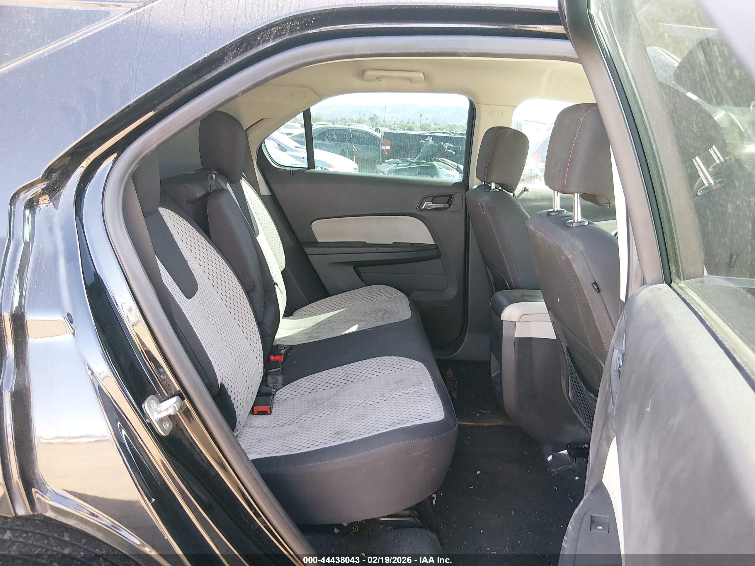 CHEVROLET EQUINOX image 8