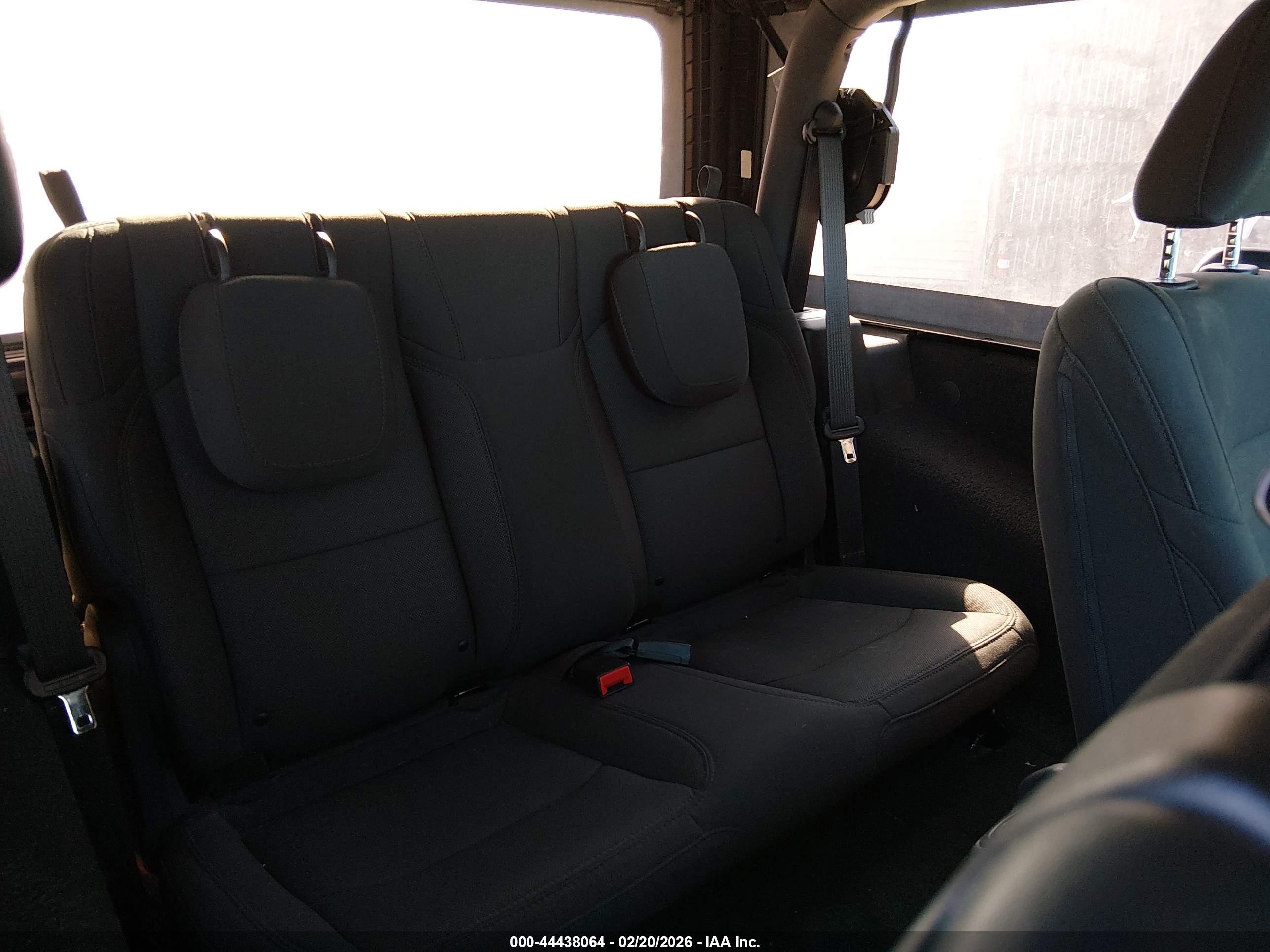 JEEP WRANGLER image 8