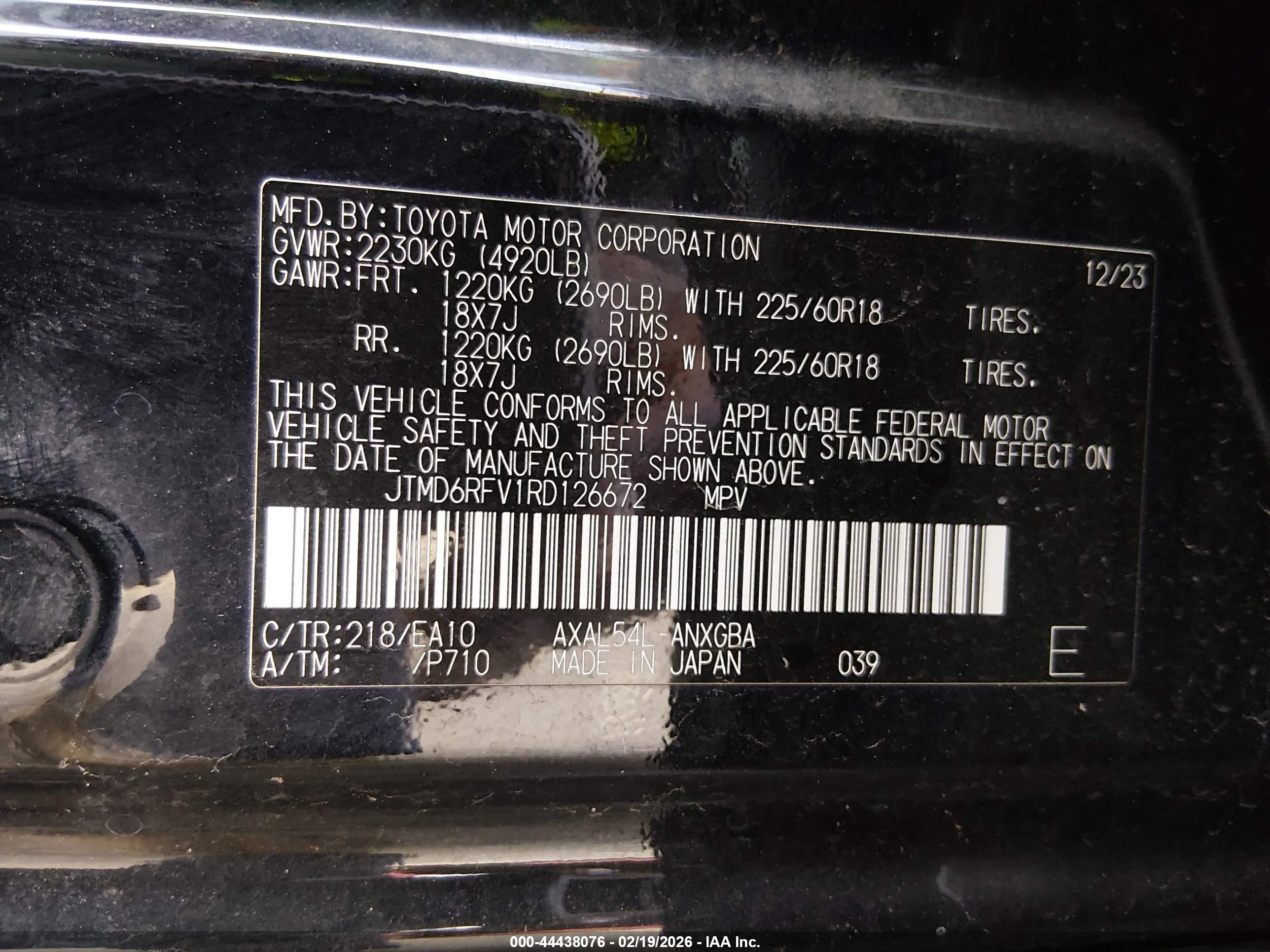 TOYOTA RAV4 image 9