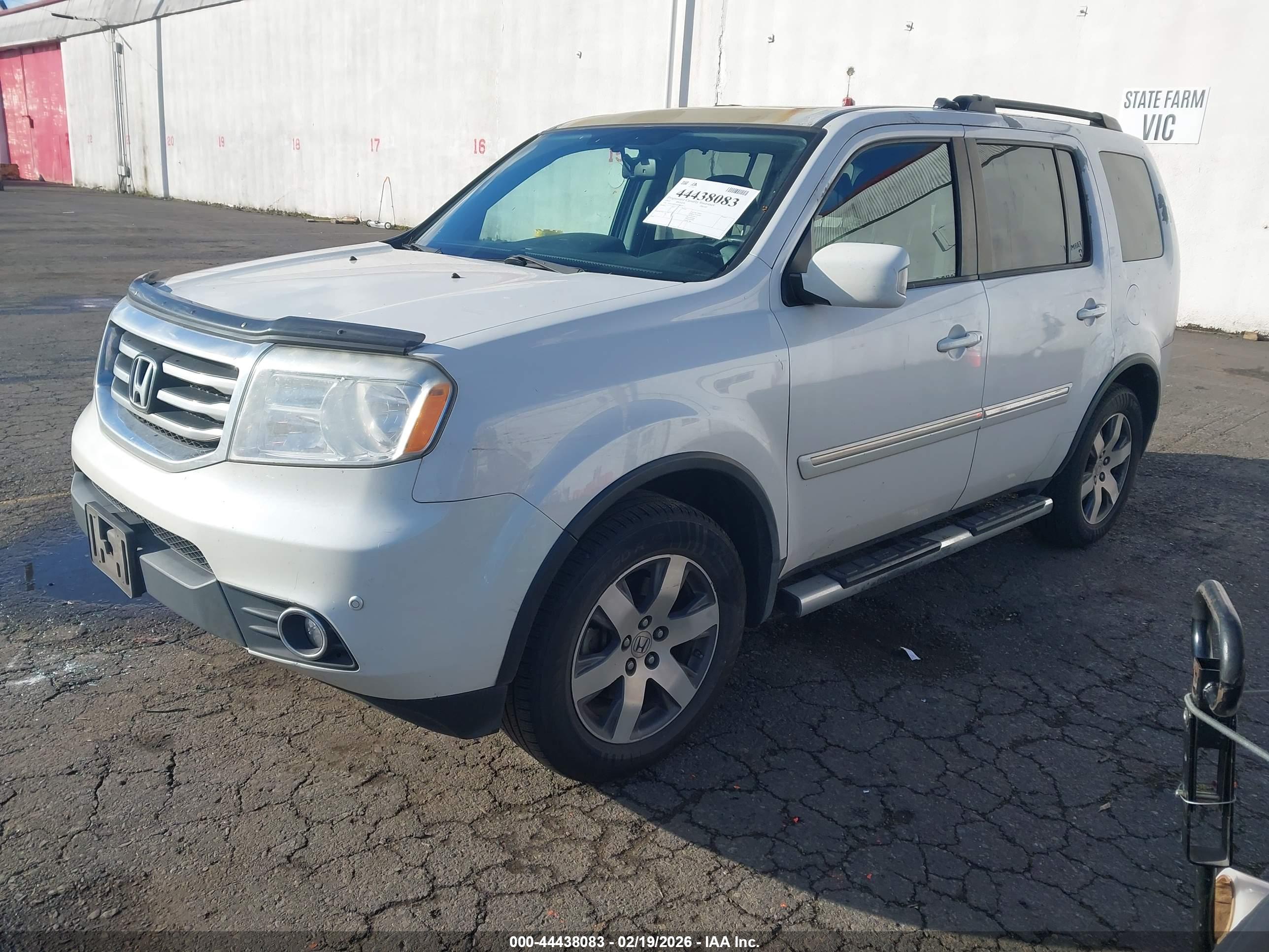 HONDA PILOT image 2