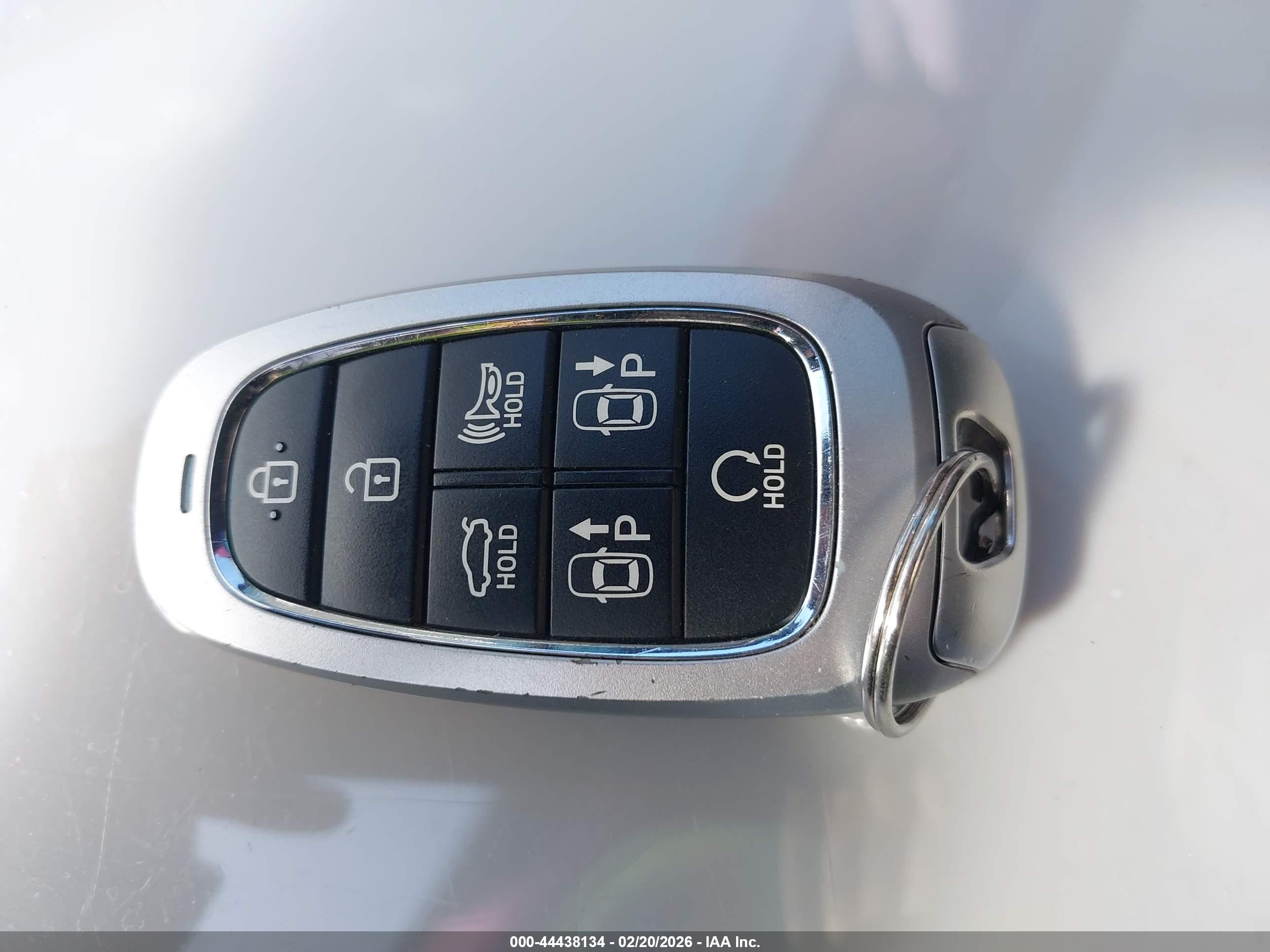 HYUNDAI SONATA image 11