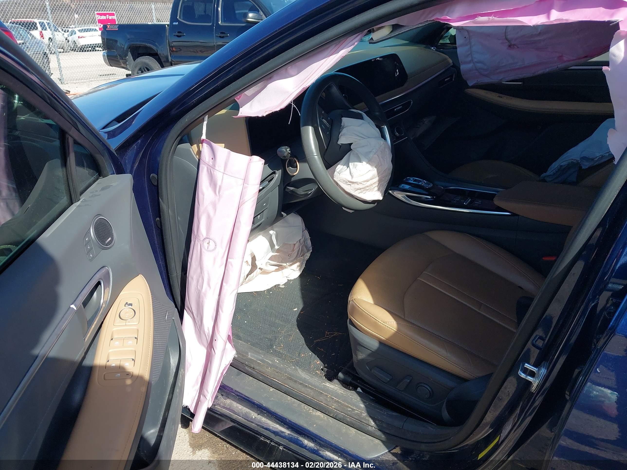 HYUNDAI SONATA image 5