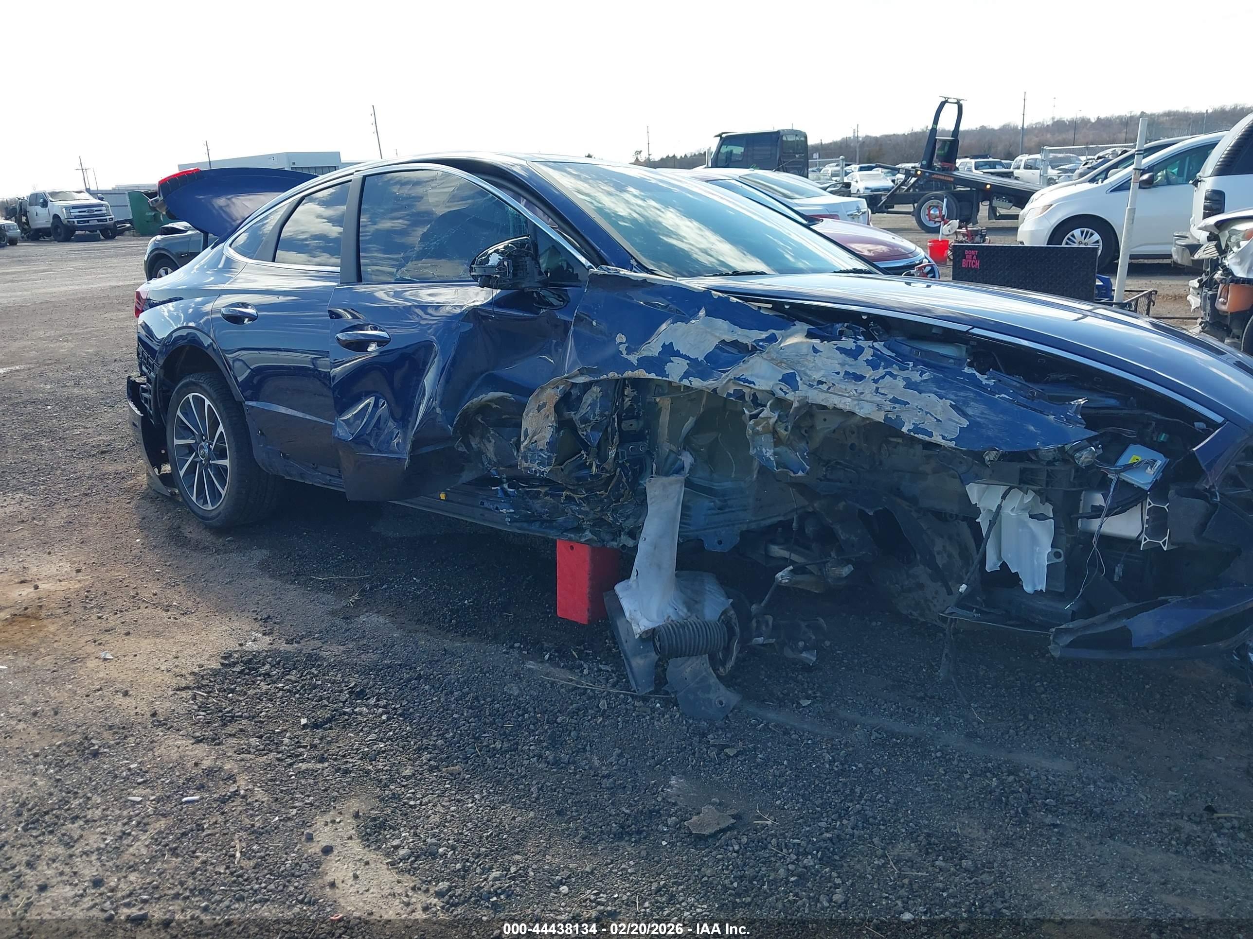 HYUNDAI SONATA image 6