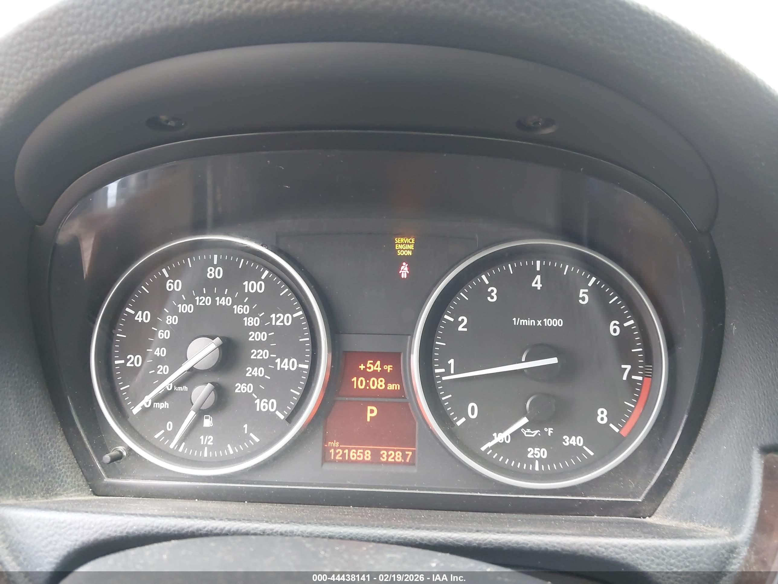 BMW 335I image 7
