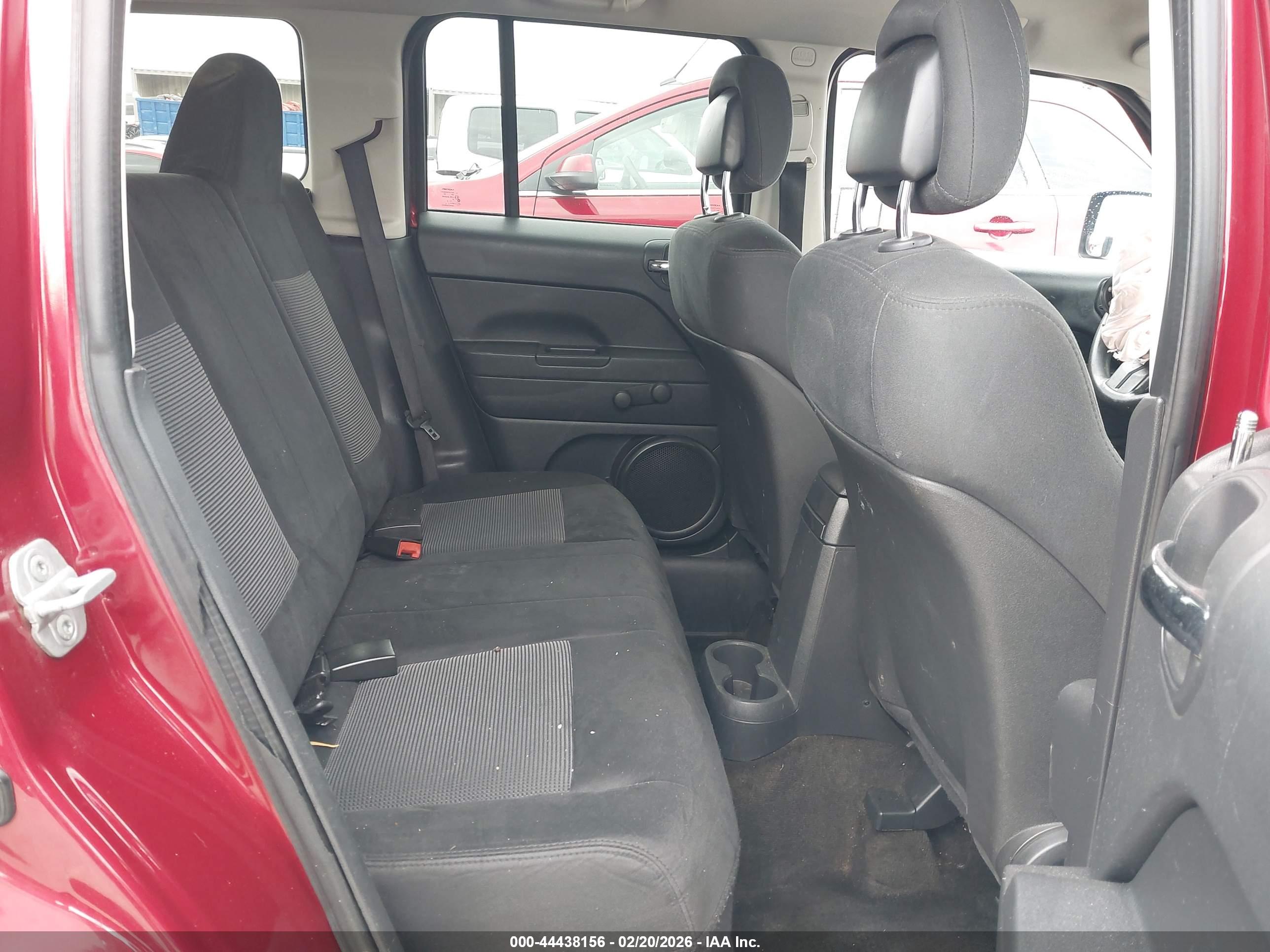 JEEP PATRIOT image 8