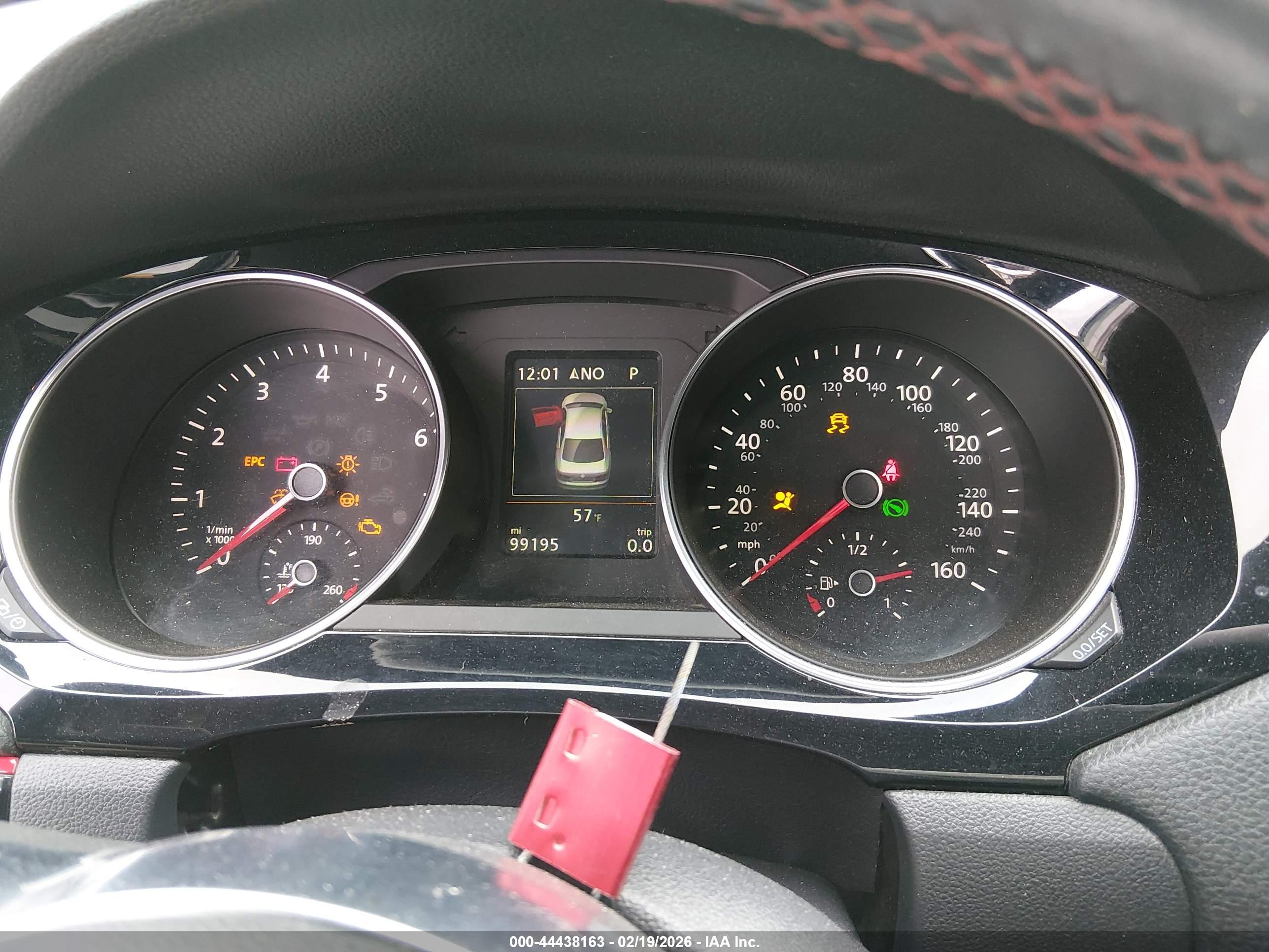 VOLKSWAGEN JETTA image 7