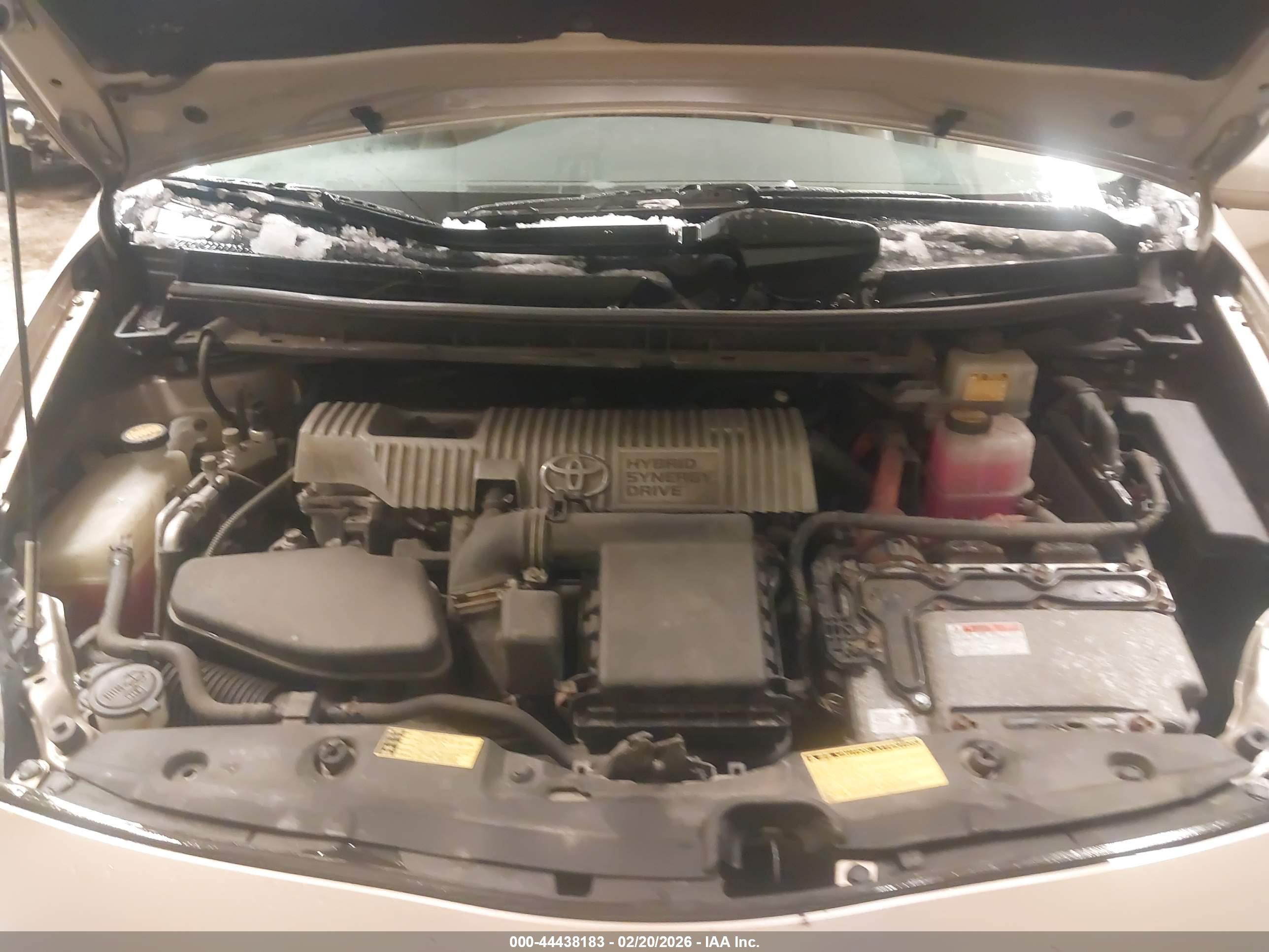 TOYOTA PRIUS image 10