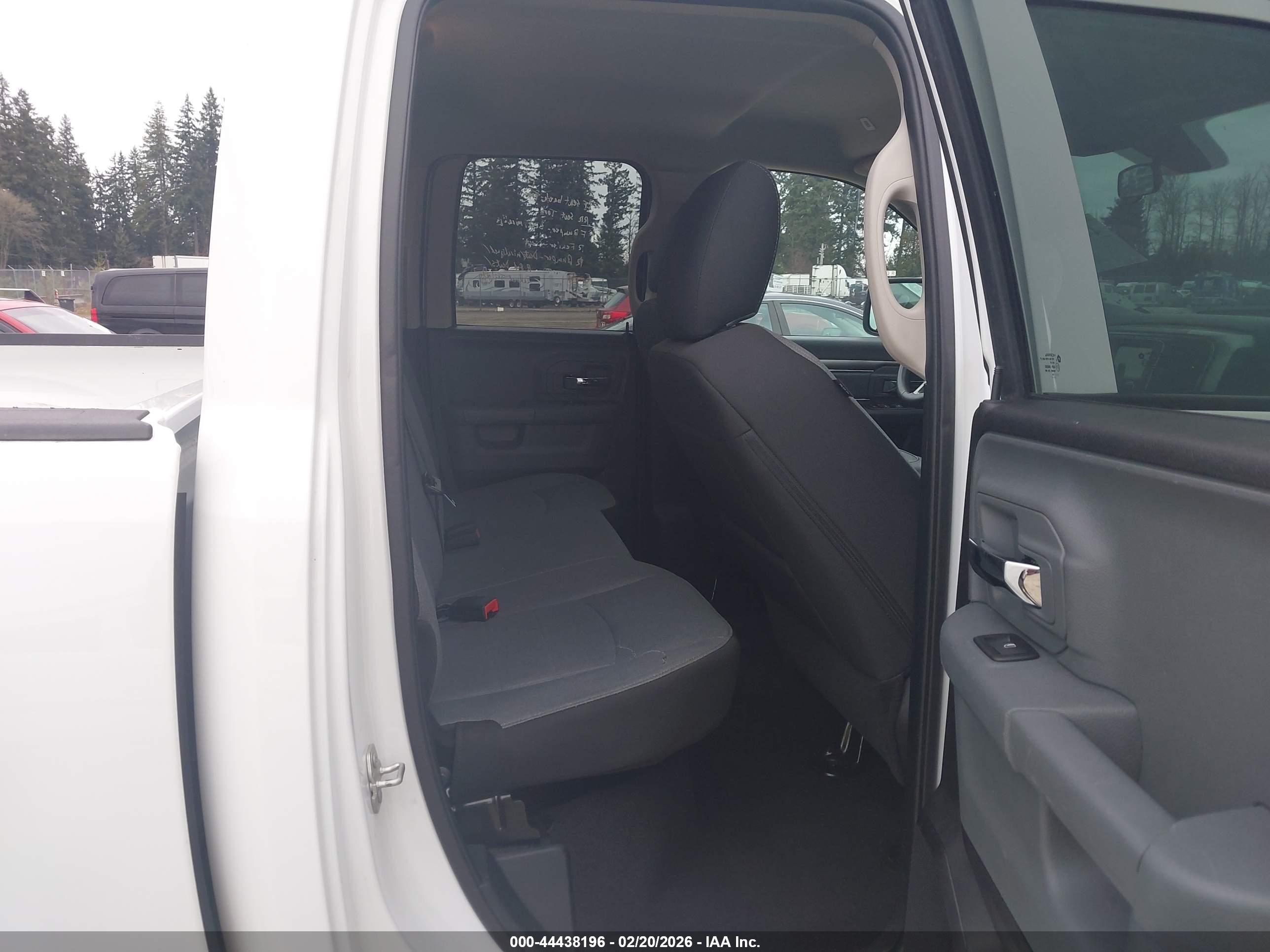 RAM 1500 image 8
