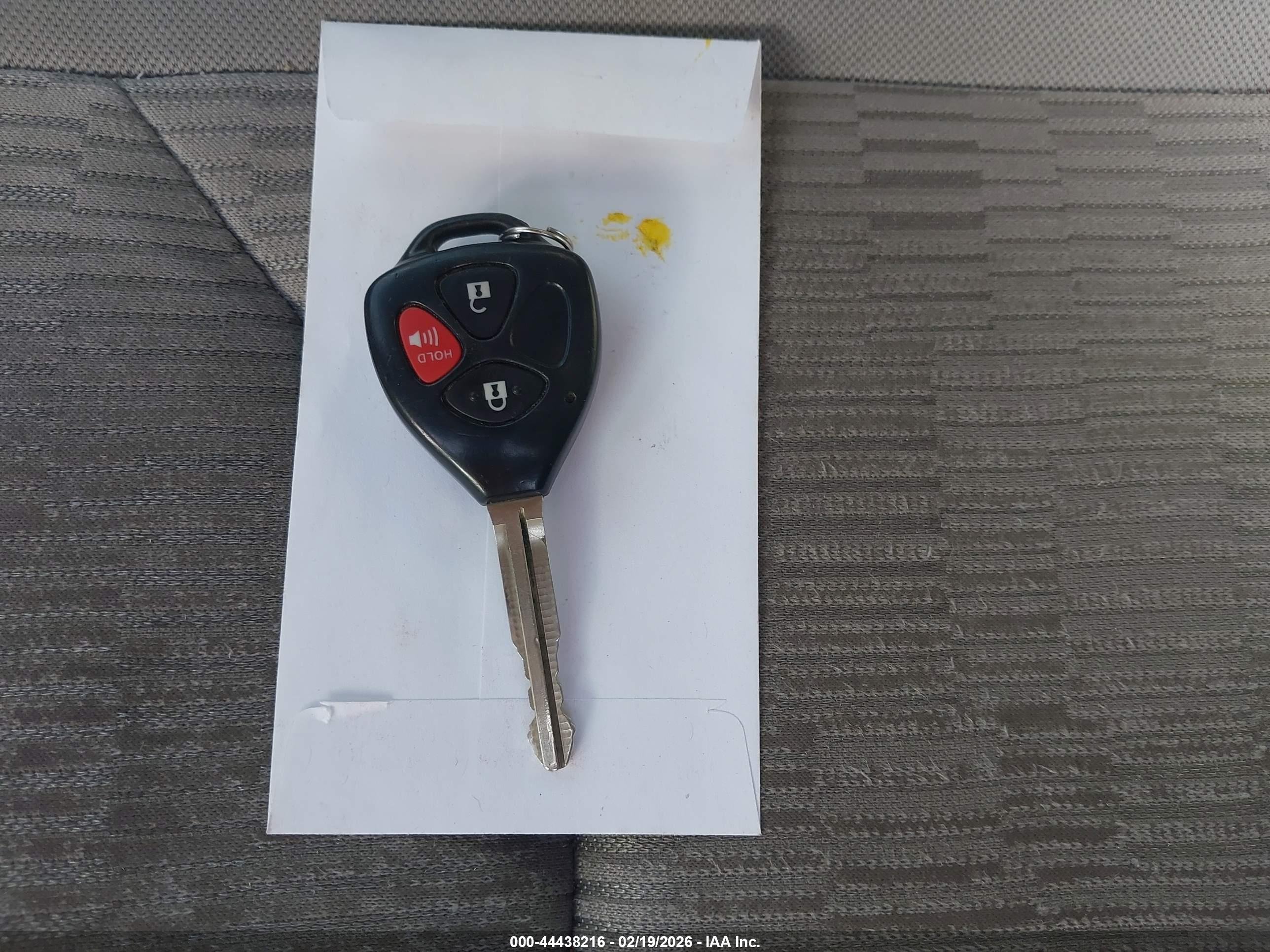 TOYOTA RAV4 image 11