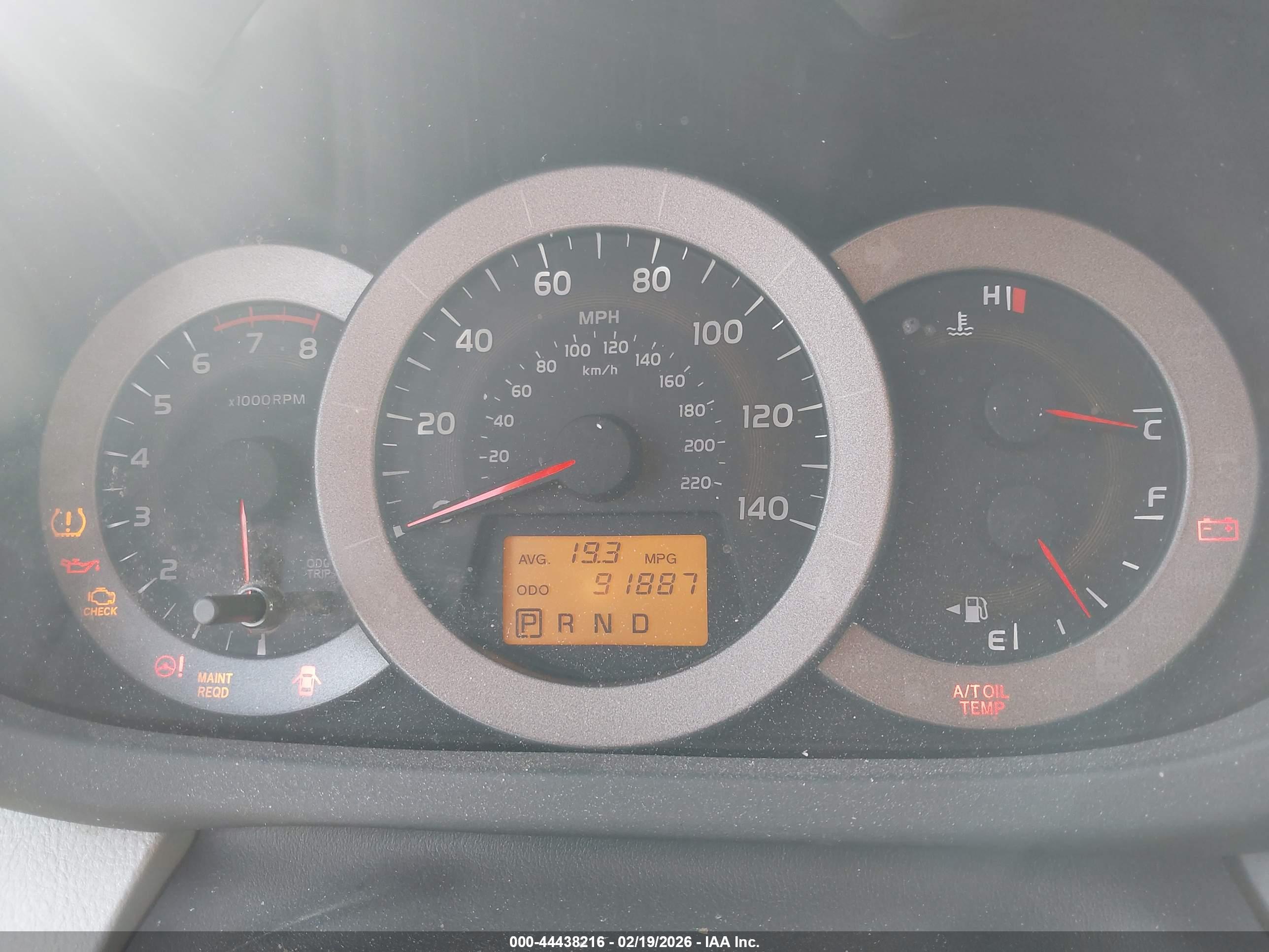 TOYOTA RAV4 image 7