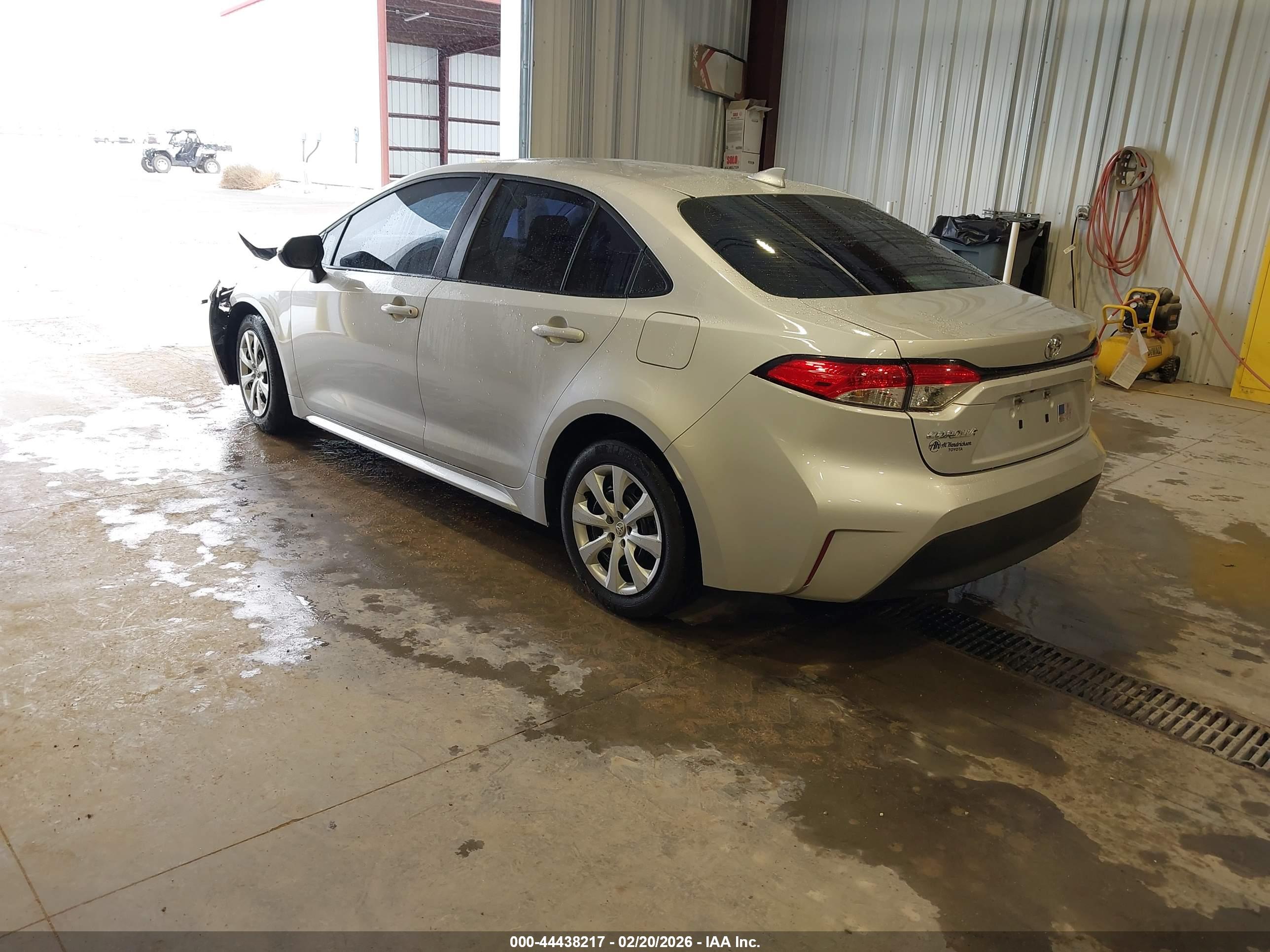 TOYOTA COROLLA image 3