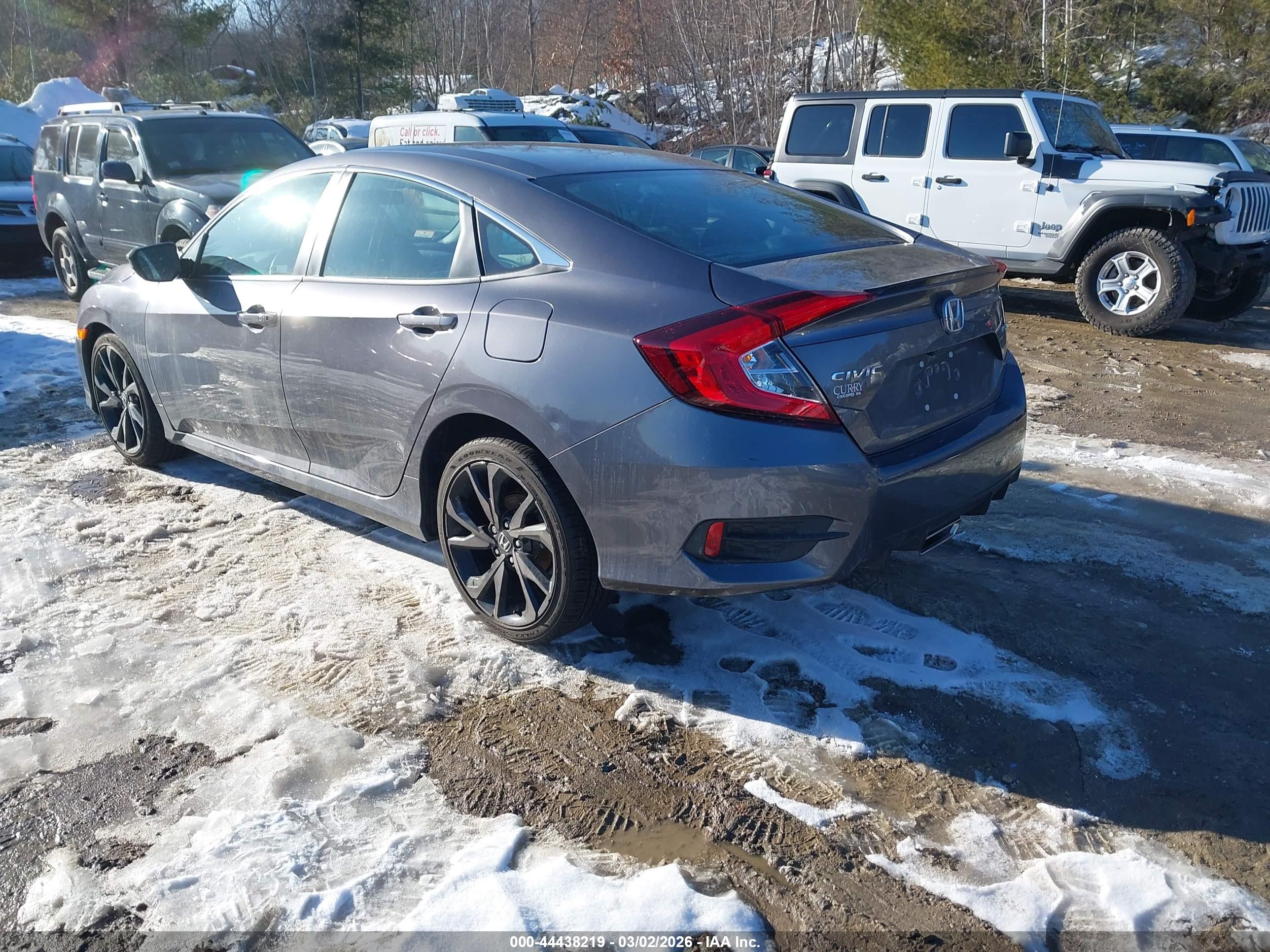 HONDA CIVIC image 3