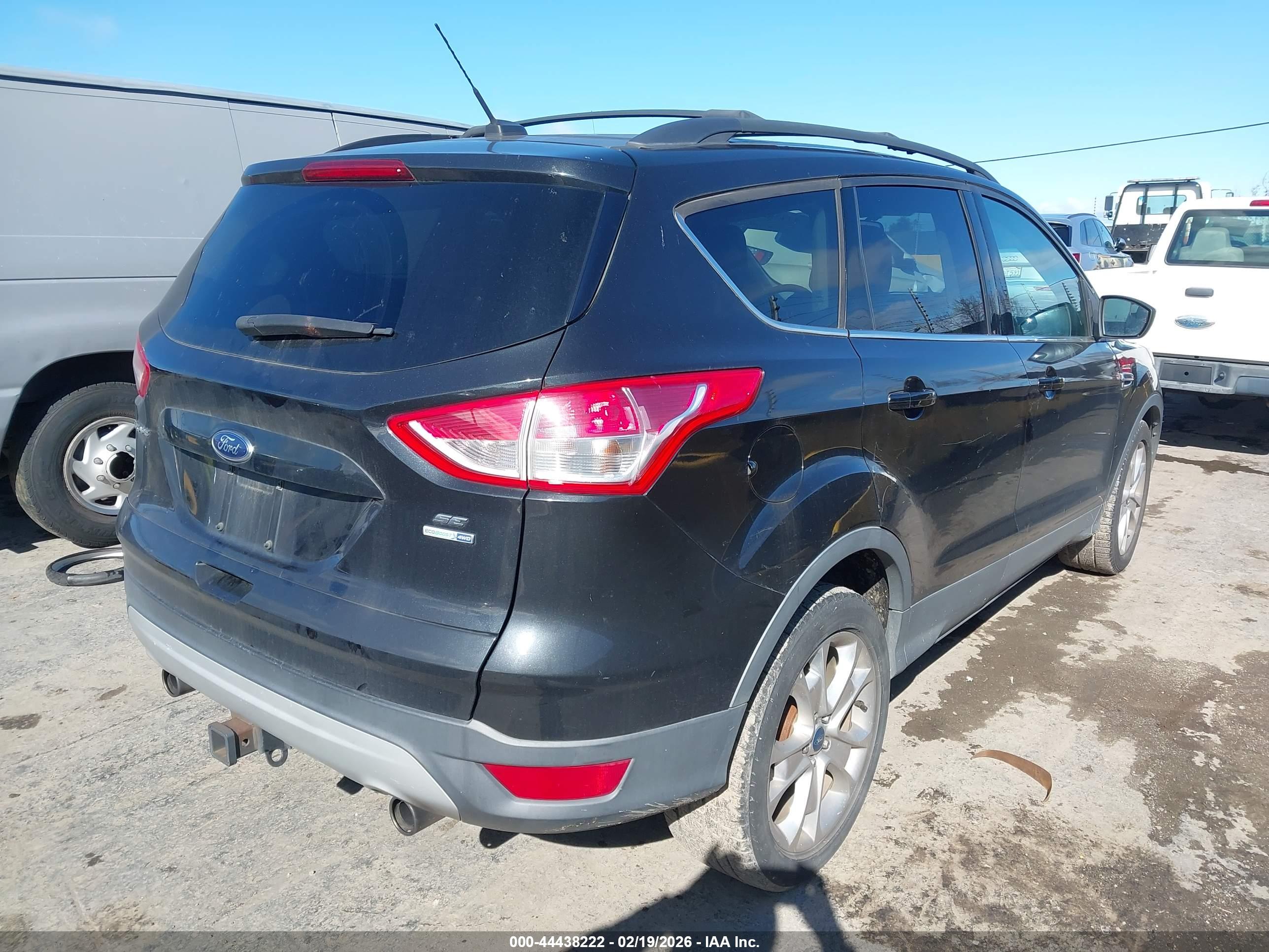 FORD ESCAPE image 4