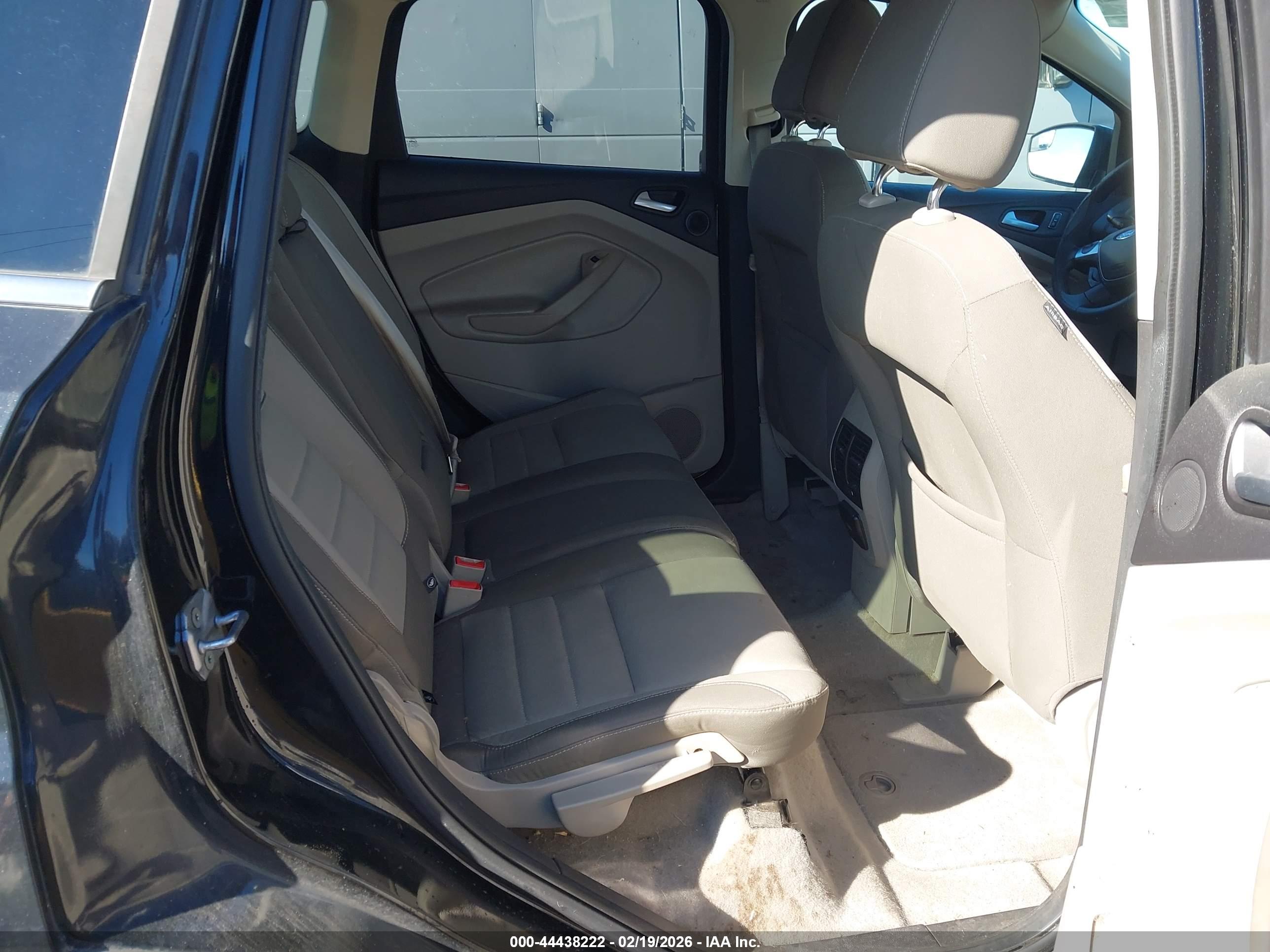 FORD ESCAPE image 8