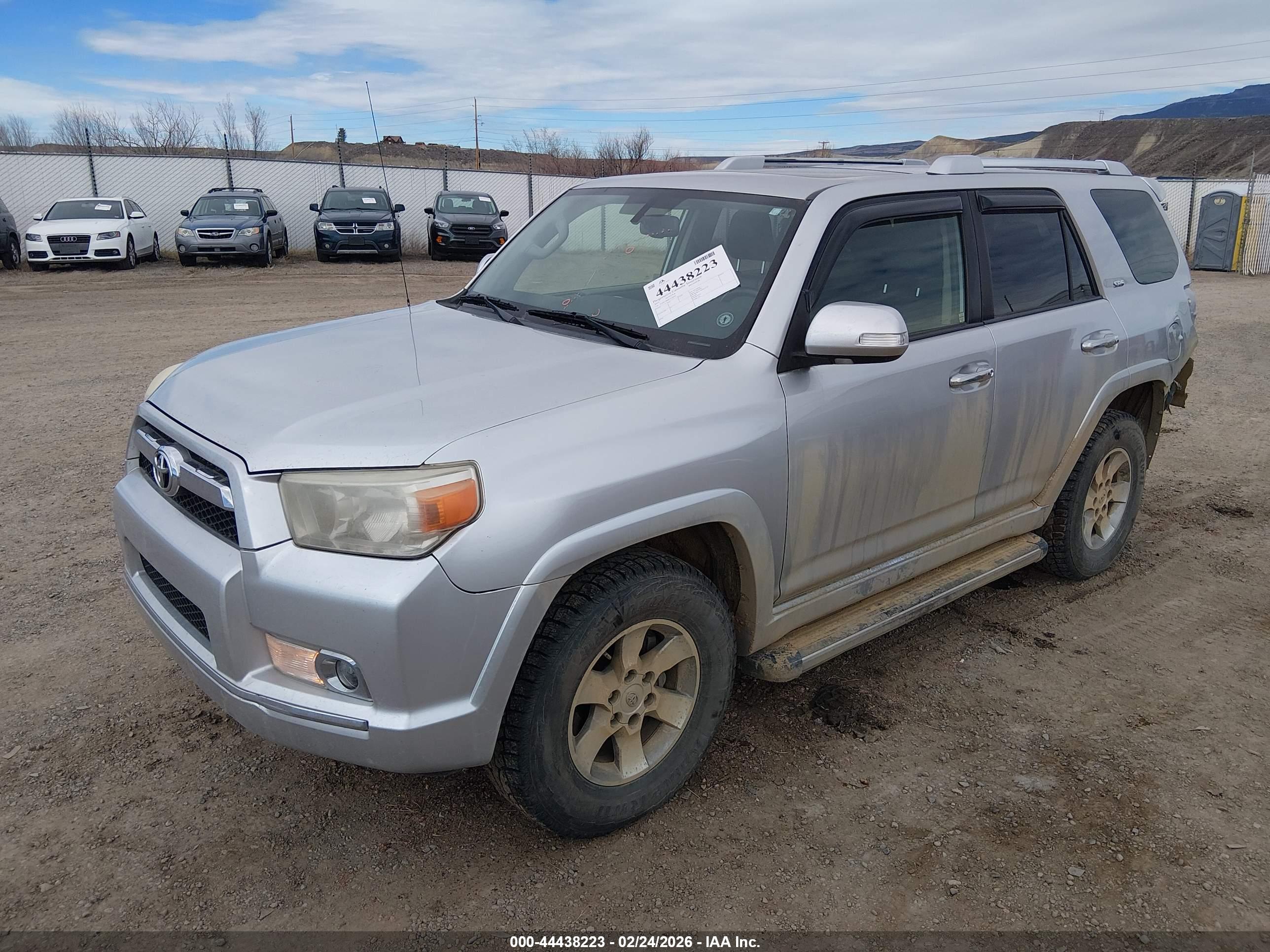 TOYOTA 4RUNNER image 2