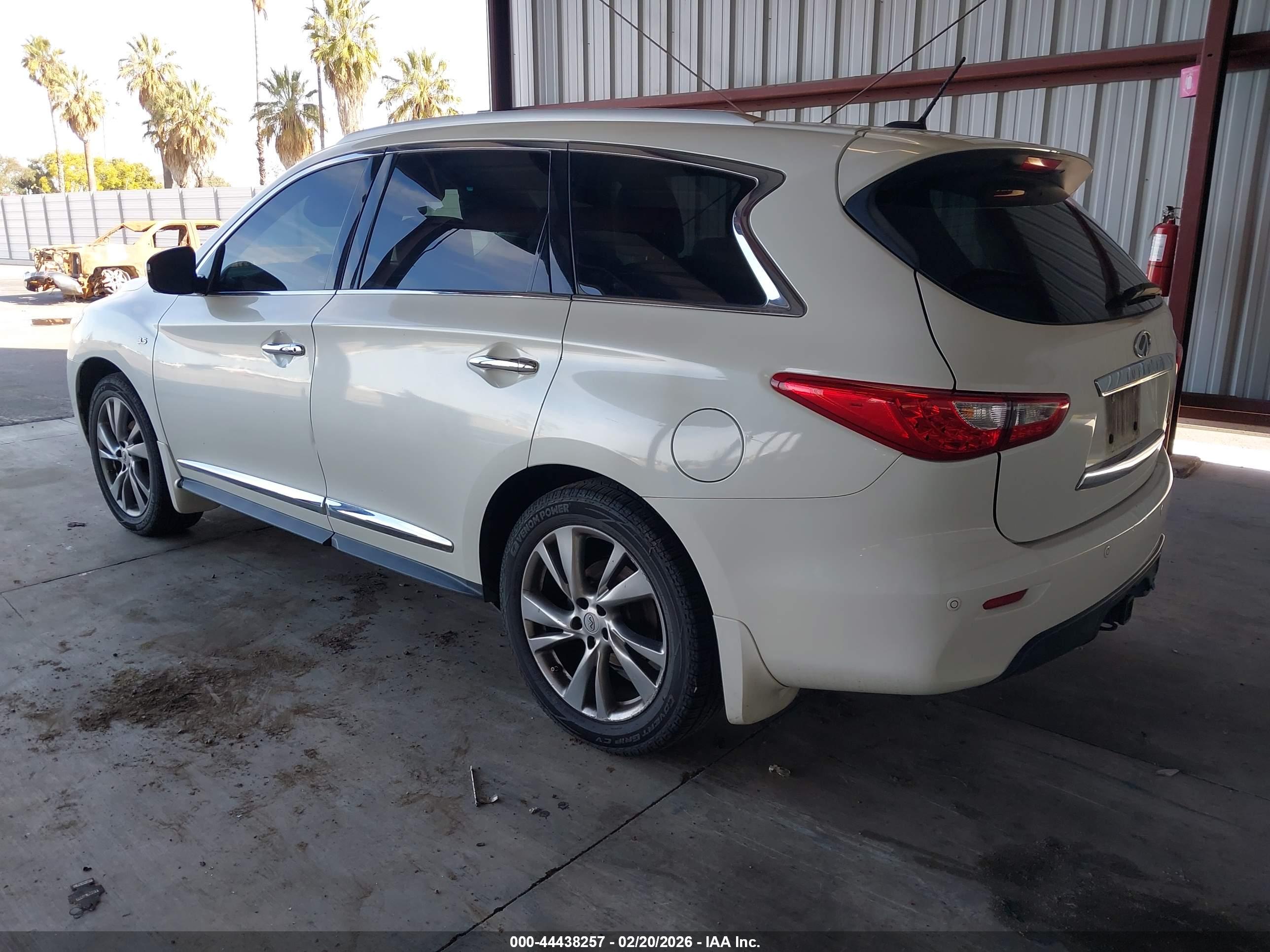 INFINITI QX60 image 3