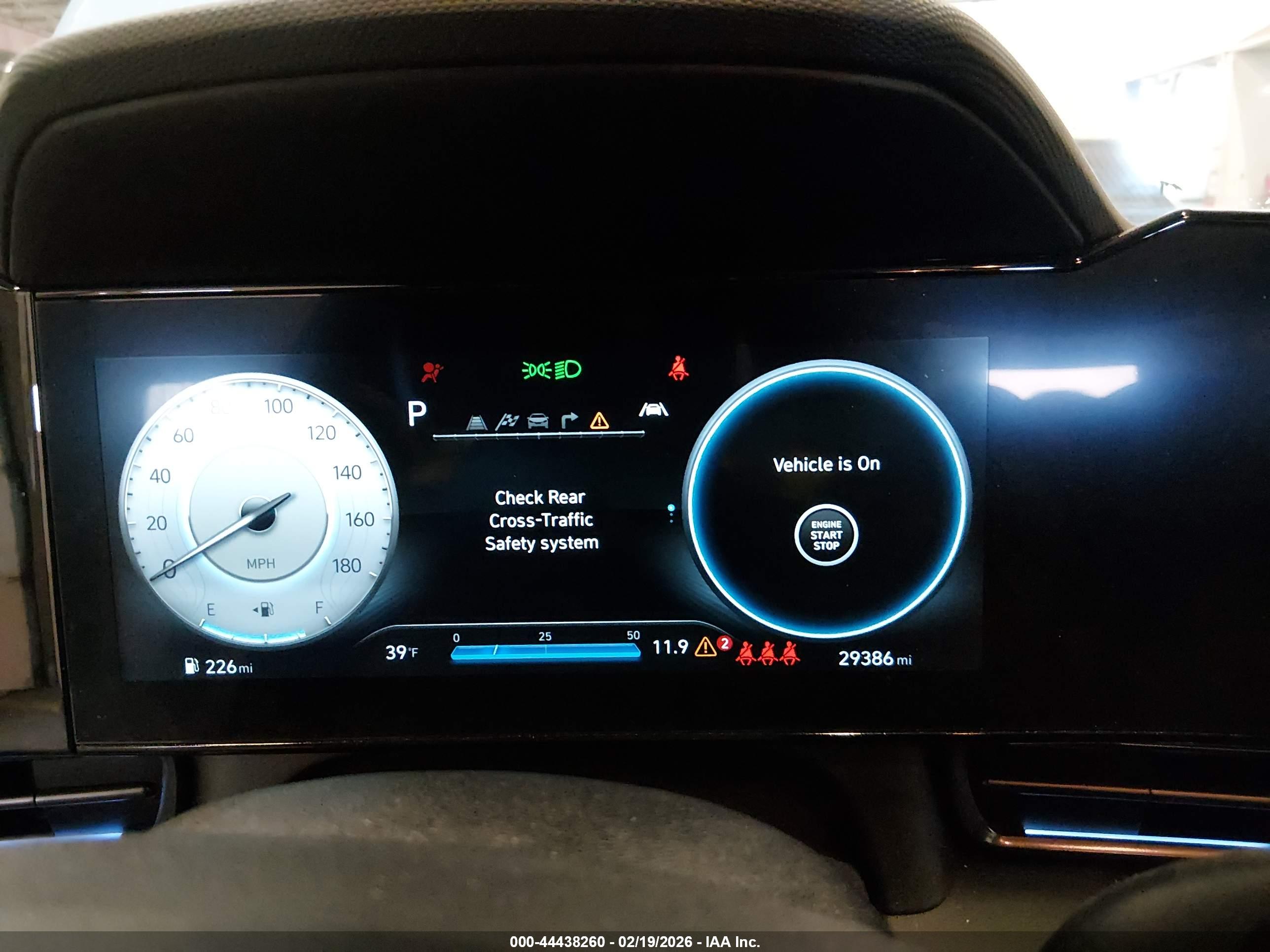 HYUNDAI ELANTRA image 7