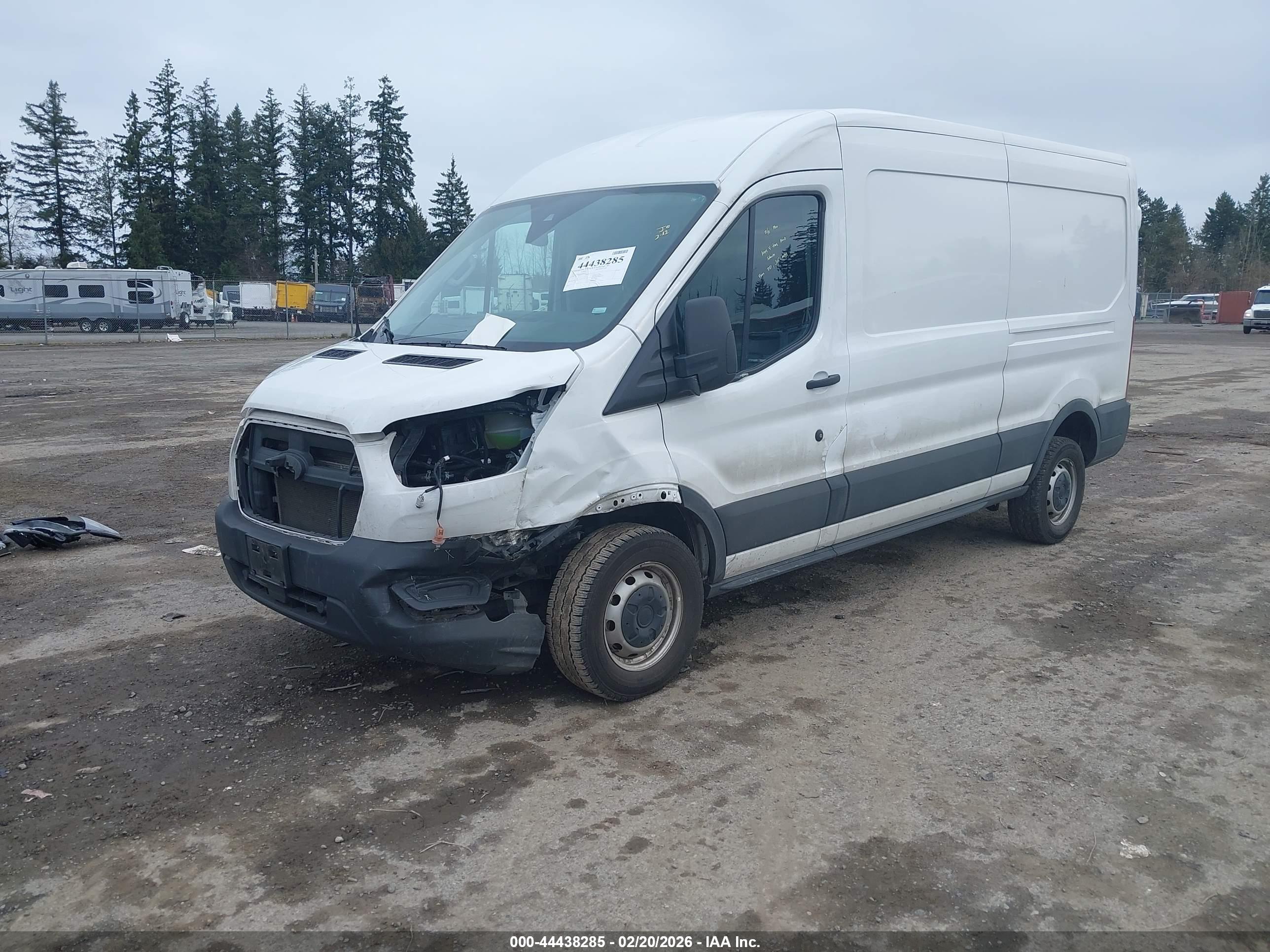 FORD TRANSIT-250 image 2