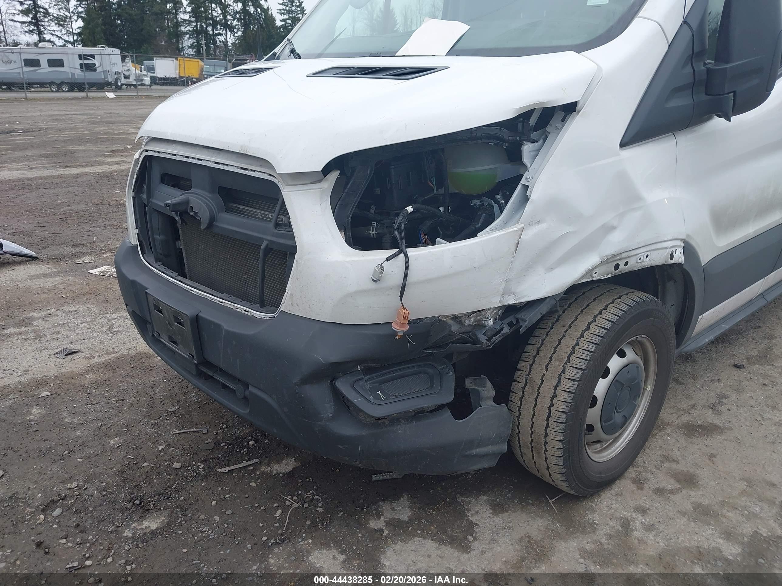 FORD TRANSIT-250 image 6