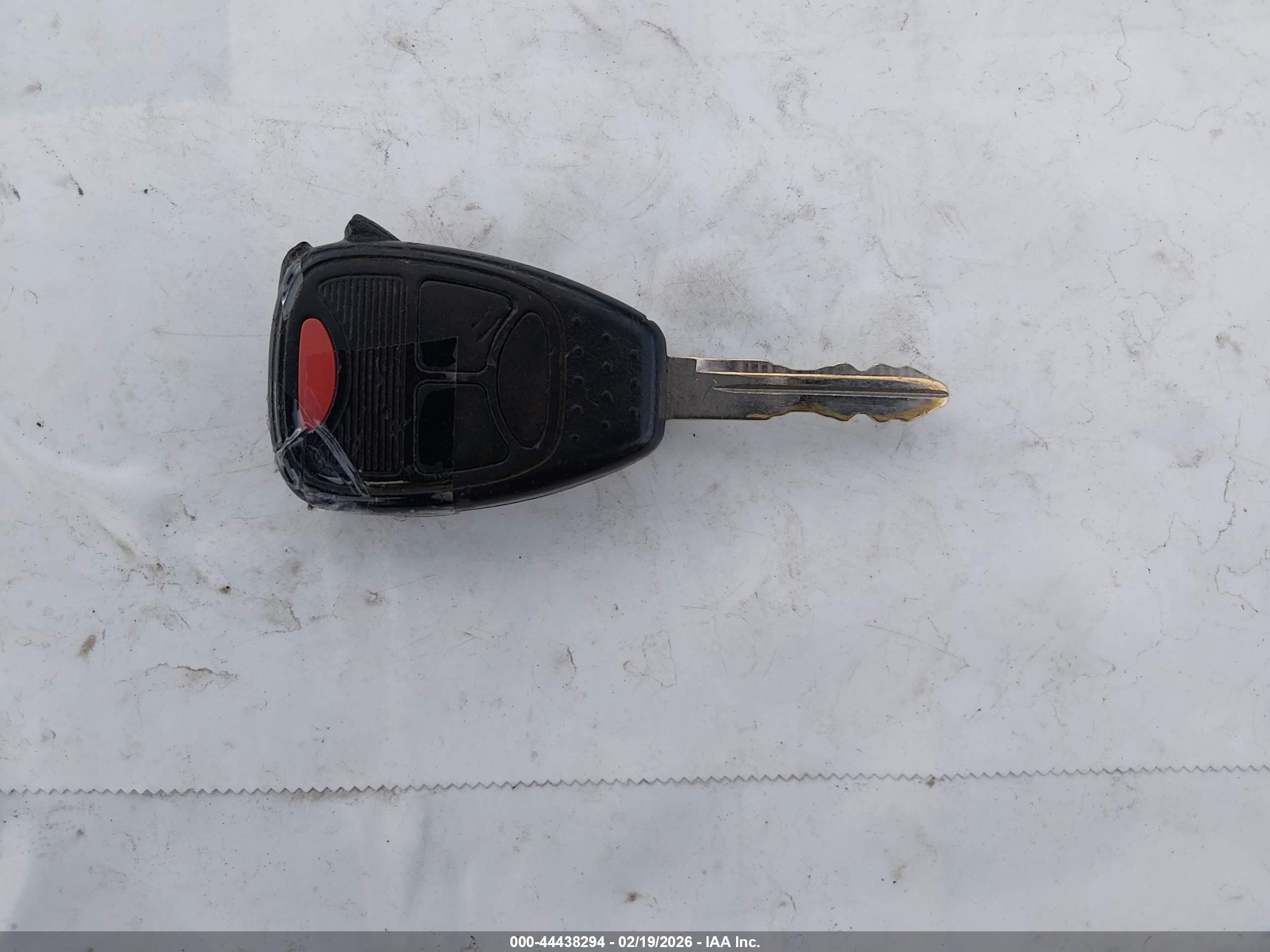 JEEP LIBERTY image 11