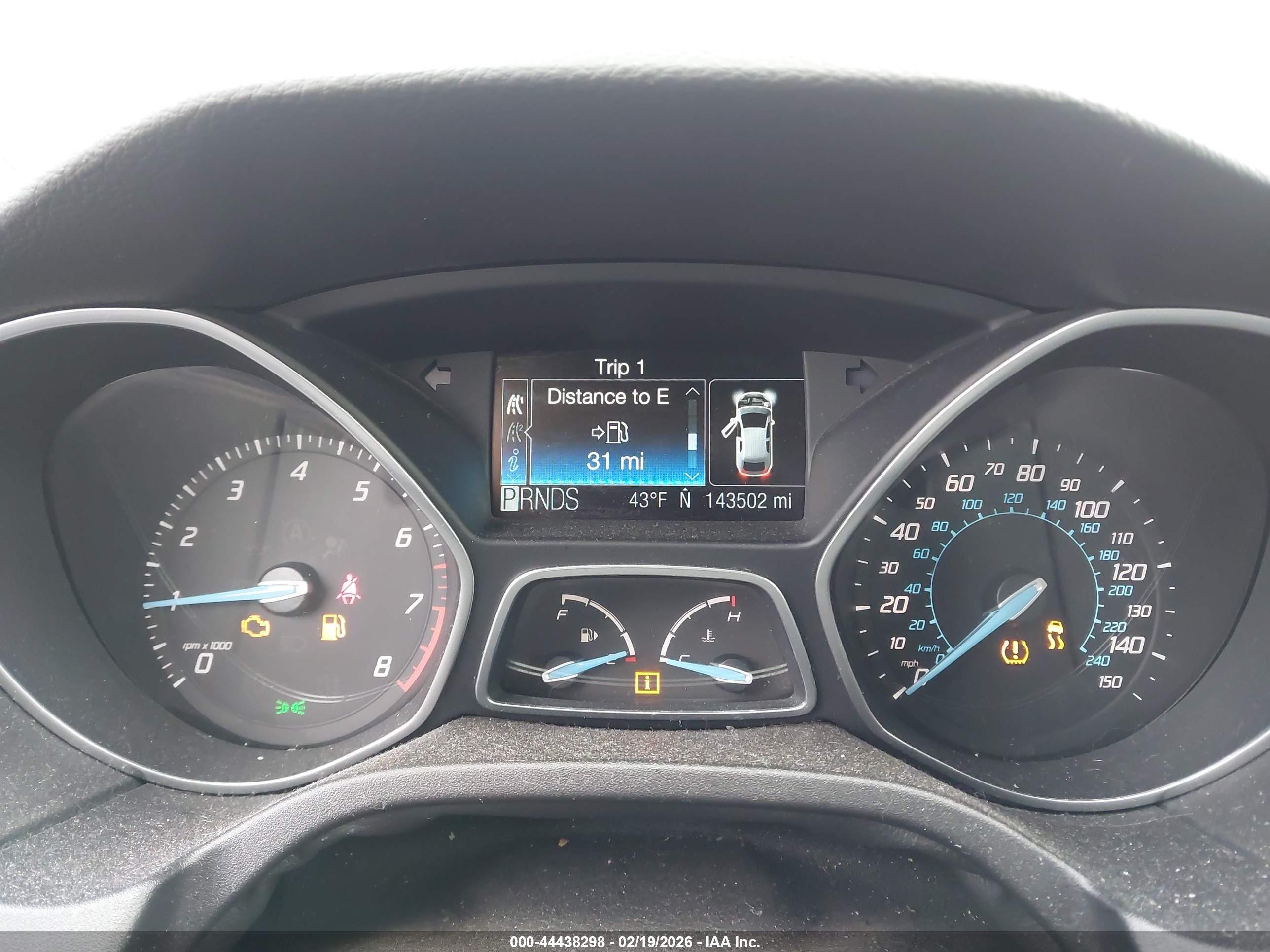 FORD FOCUS image 7