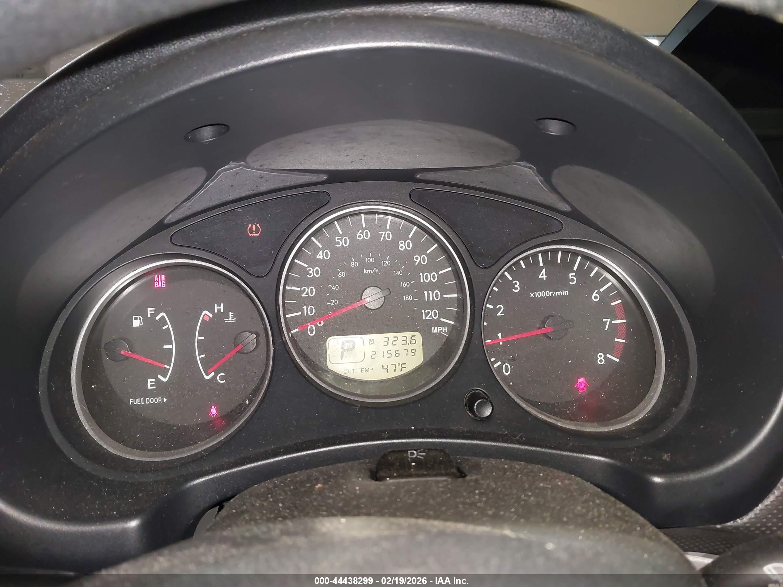 SUBARU FORESTER image 7