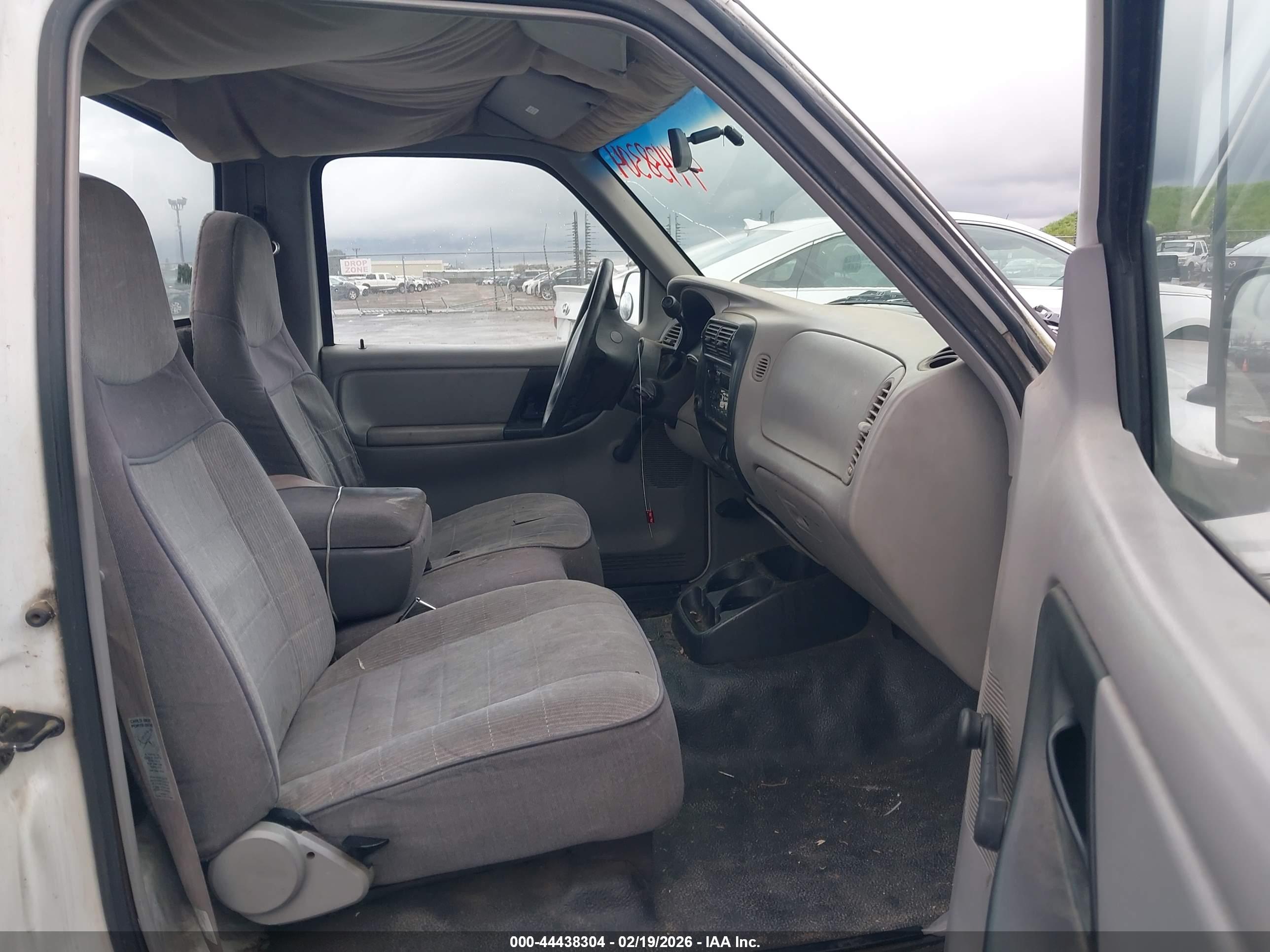 FORD RANGER image 5