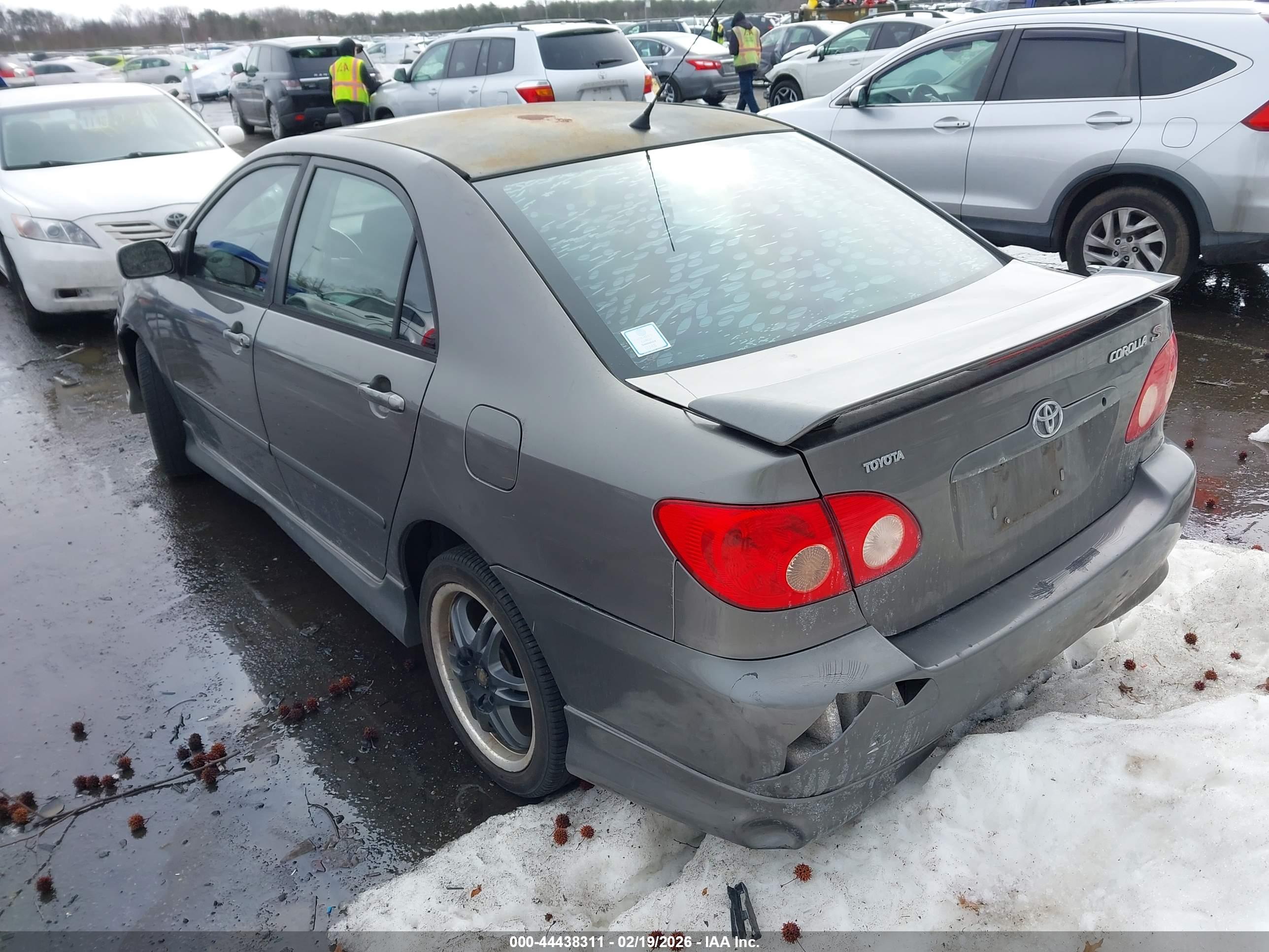 TOYOTA COROLLA image 3