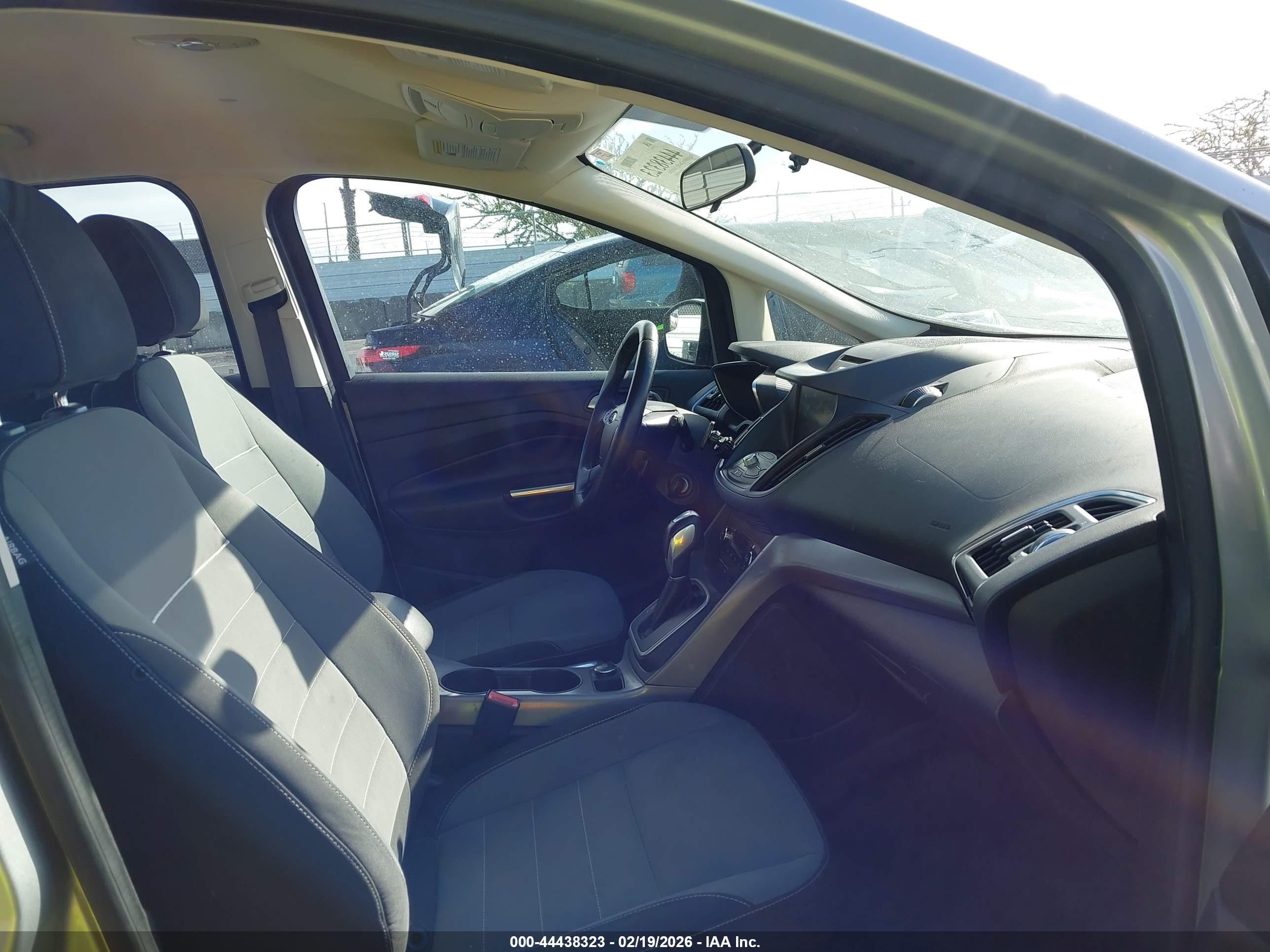FORD C-MAX image 5