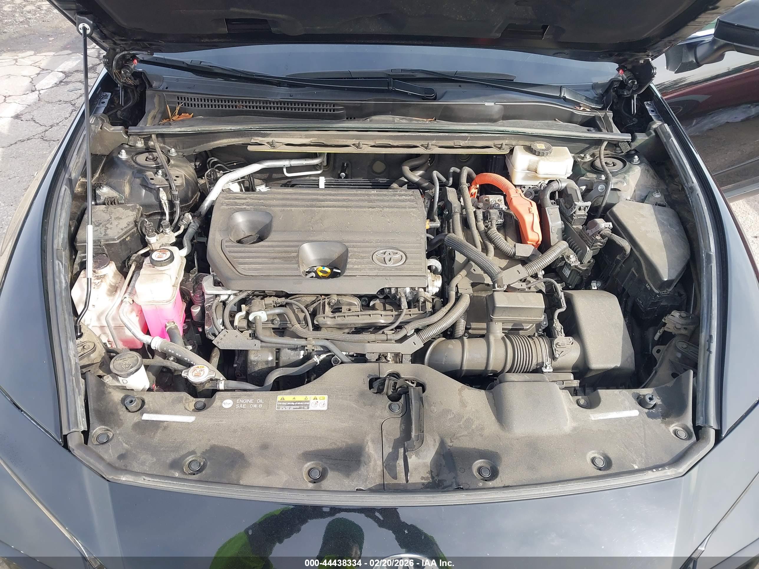 TOYOTA CROWN image 10