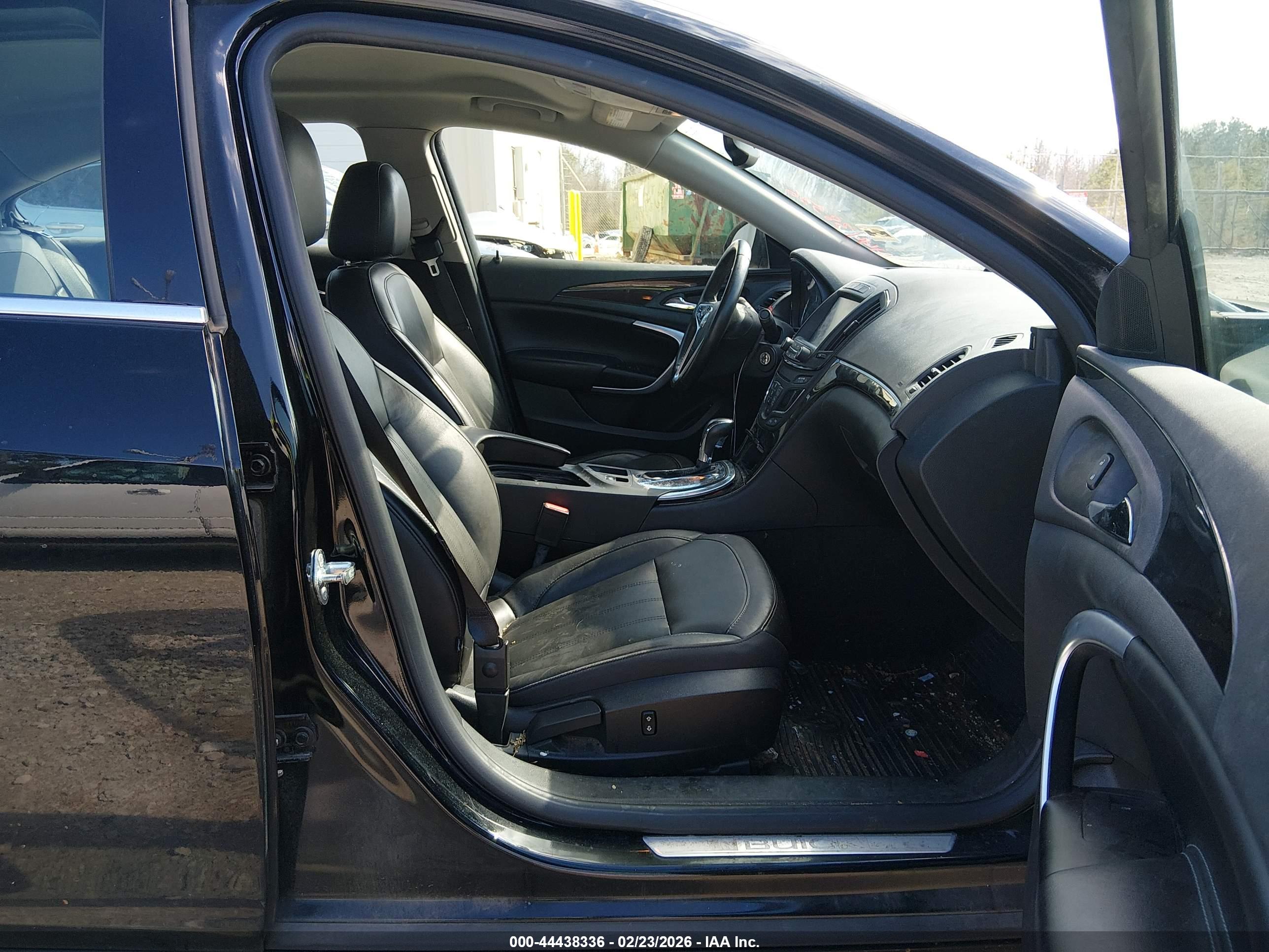 BUICK REGAL image 5