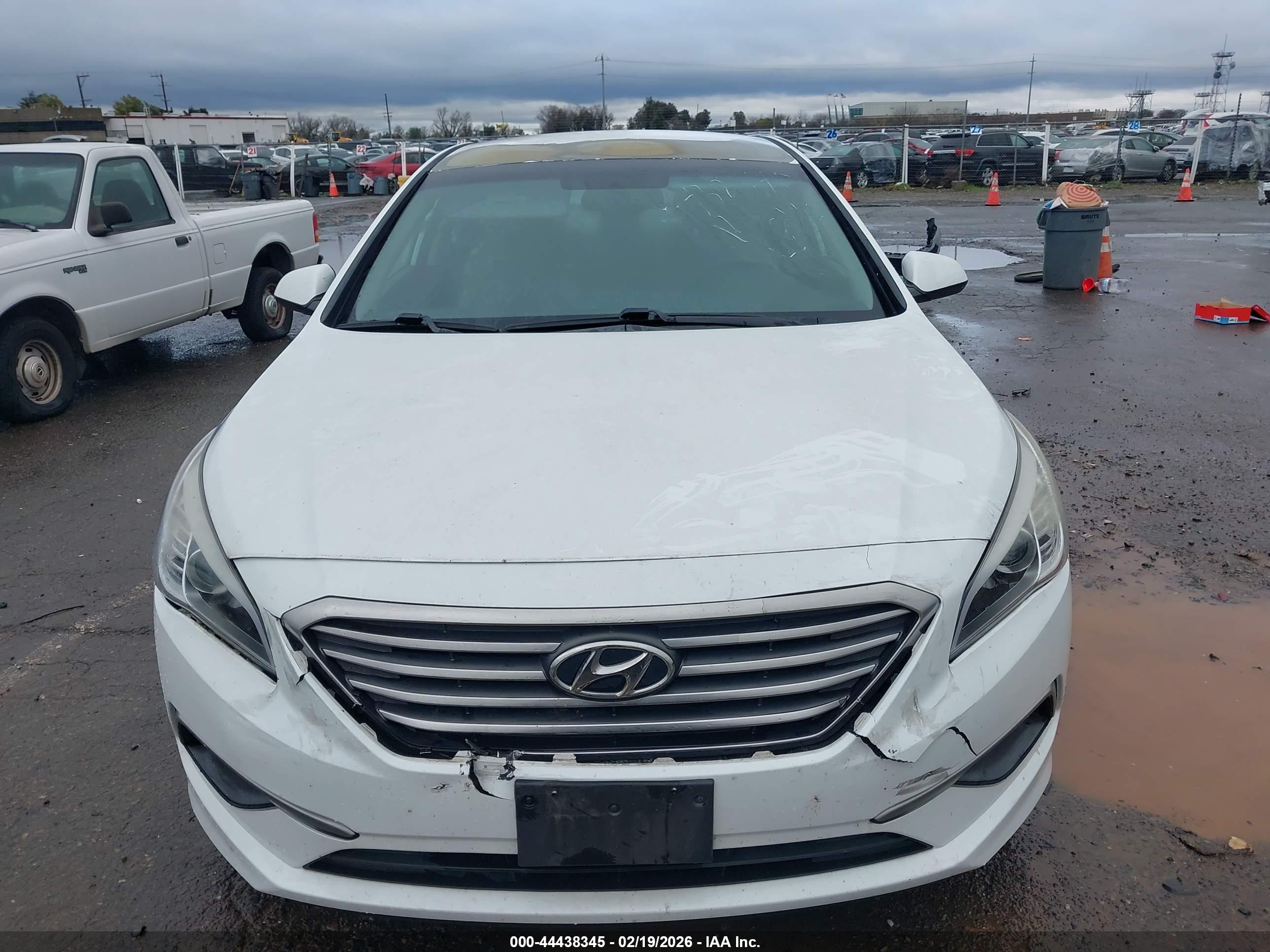 HYUNDAI SONATA image 6