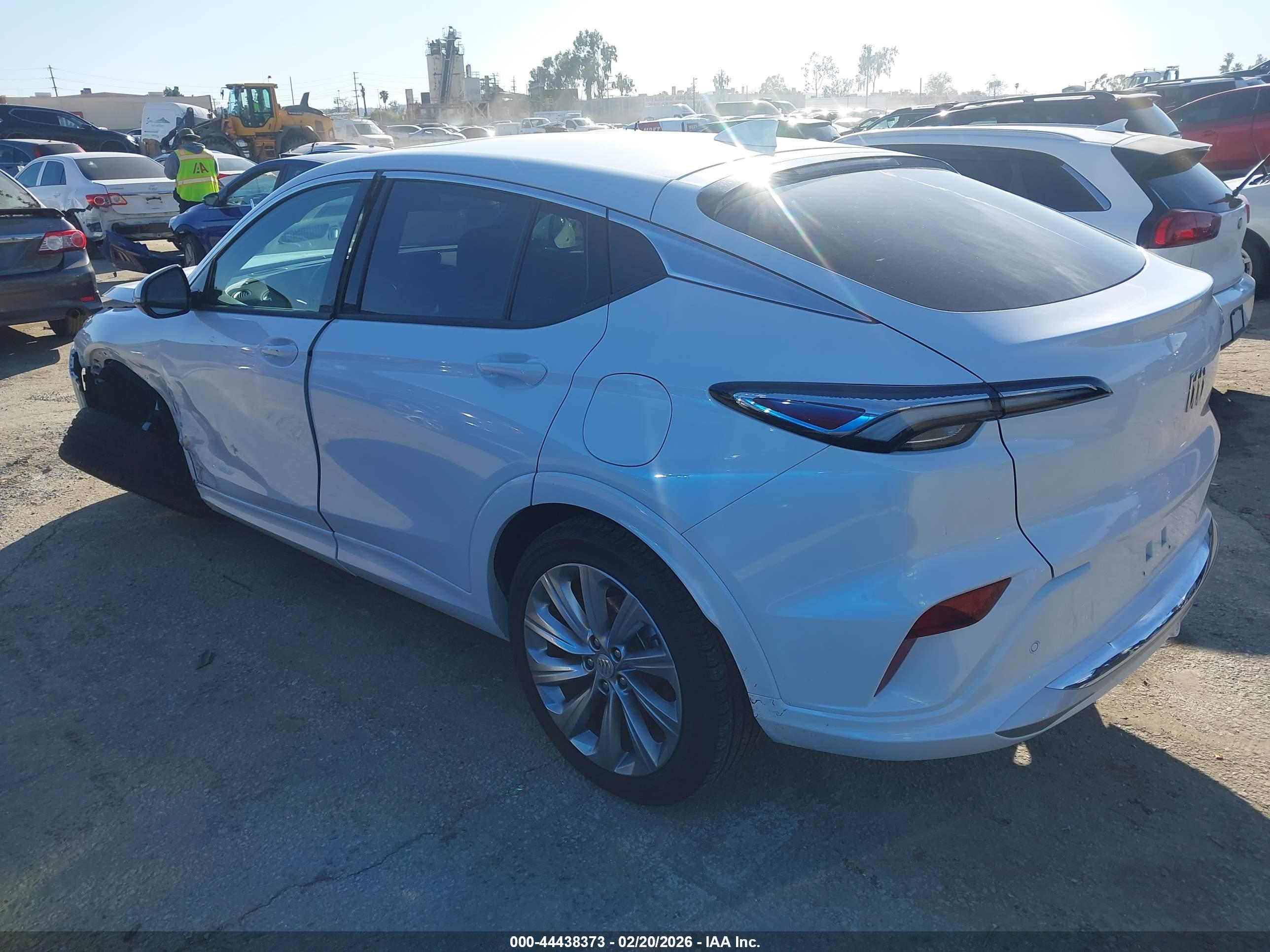 BUICK ENVISTA image 3