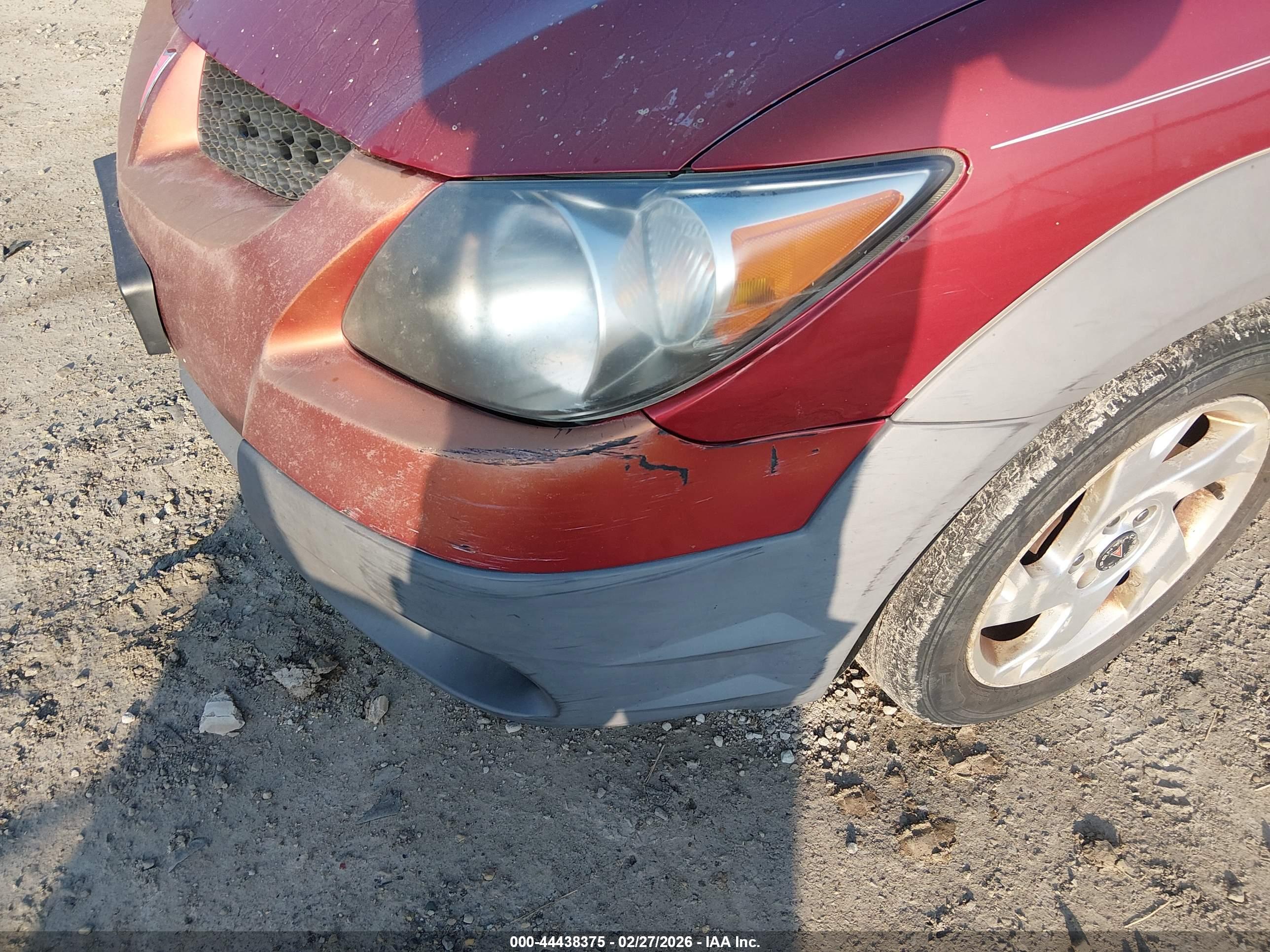 PONTIAC VIBE image 6