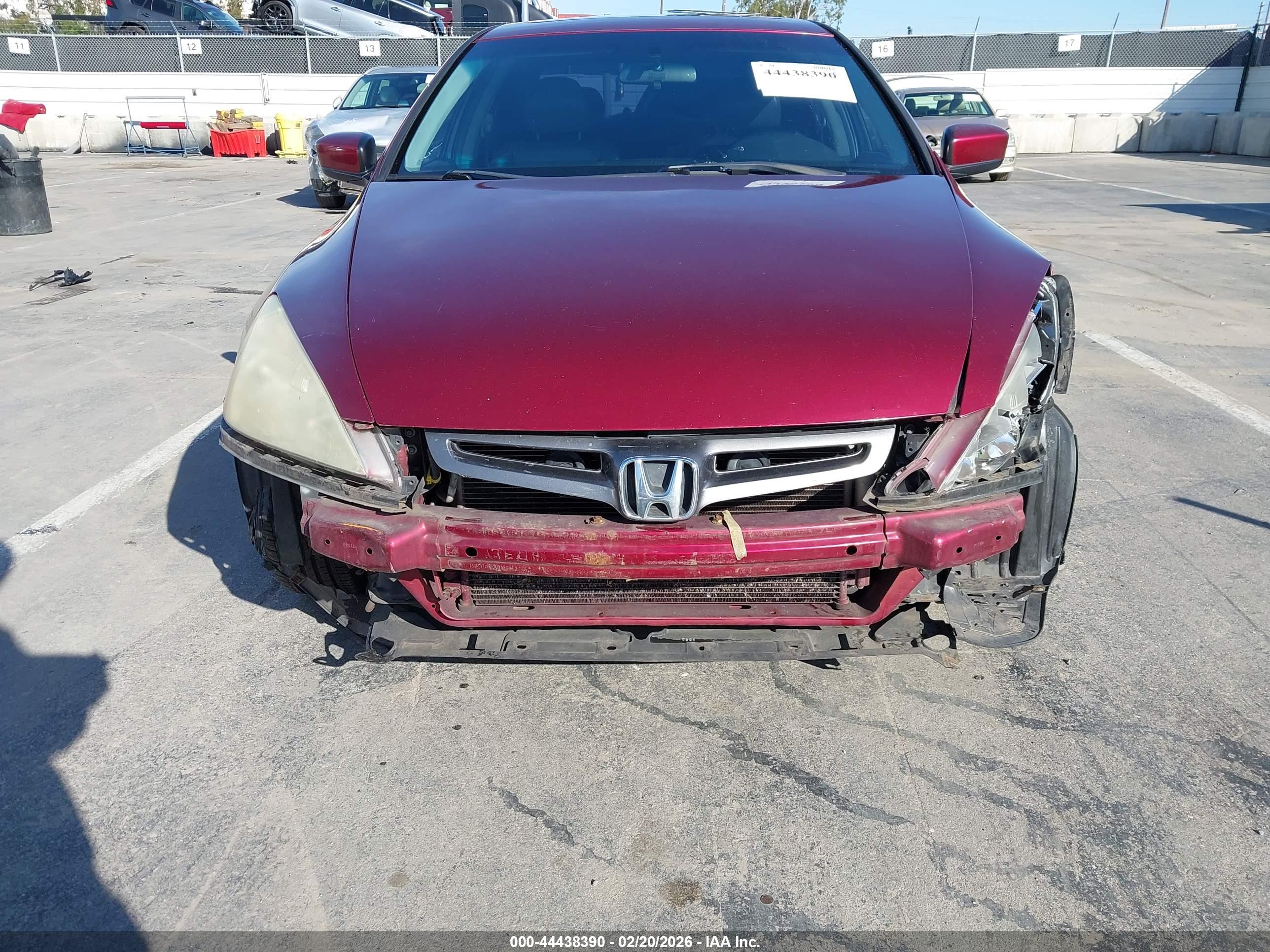 HONDA ACCORD image 6