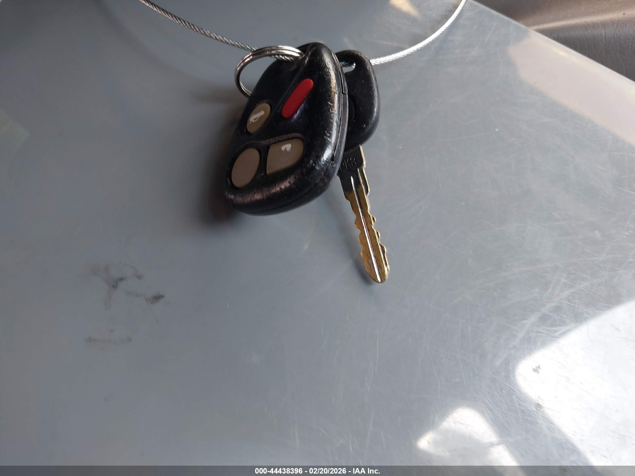 BUICK LESABRE image 11