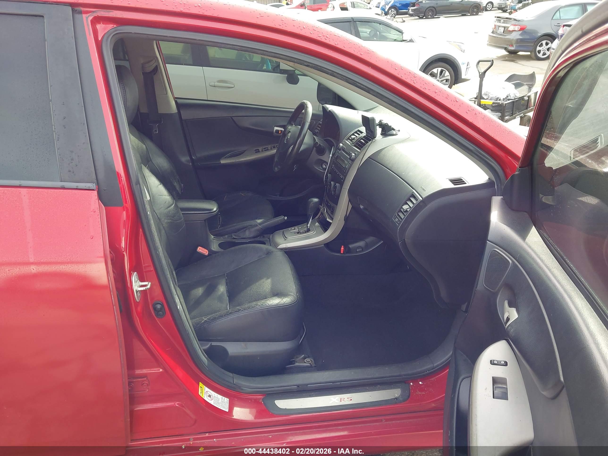 TOYOTA COROLLA image 5