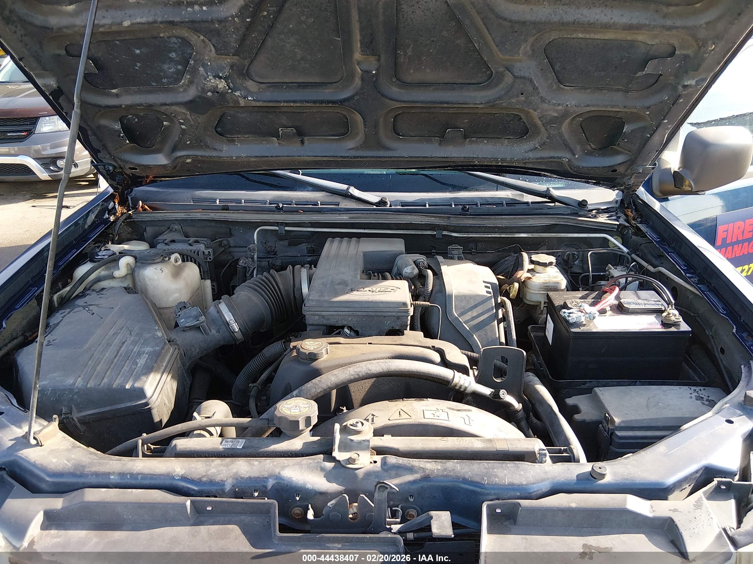 GMC CANYON image 10