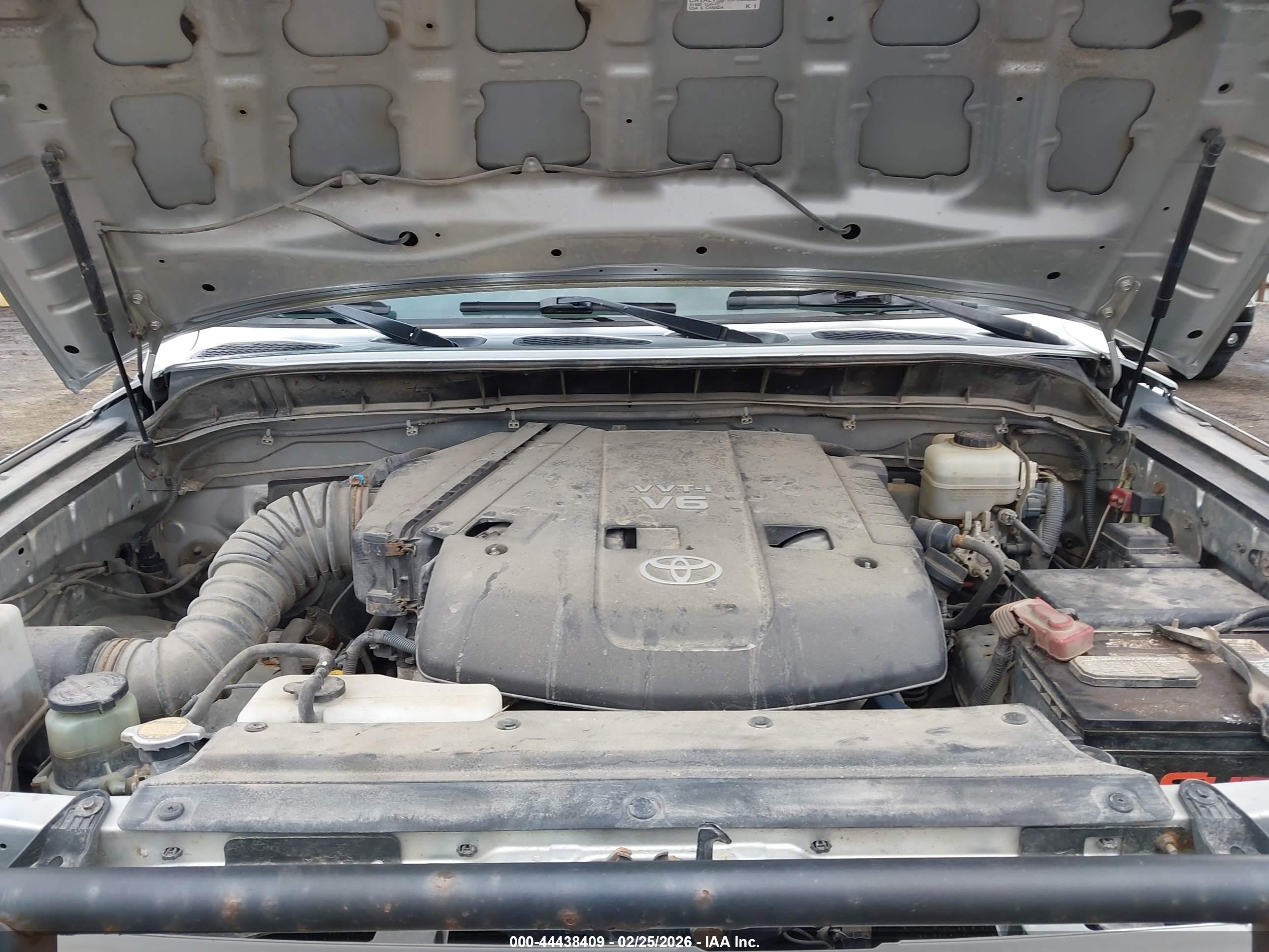 TOYOTA FJ image 10