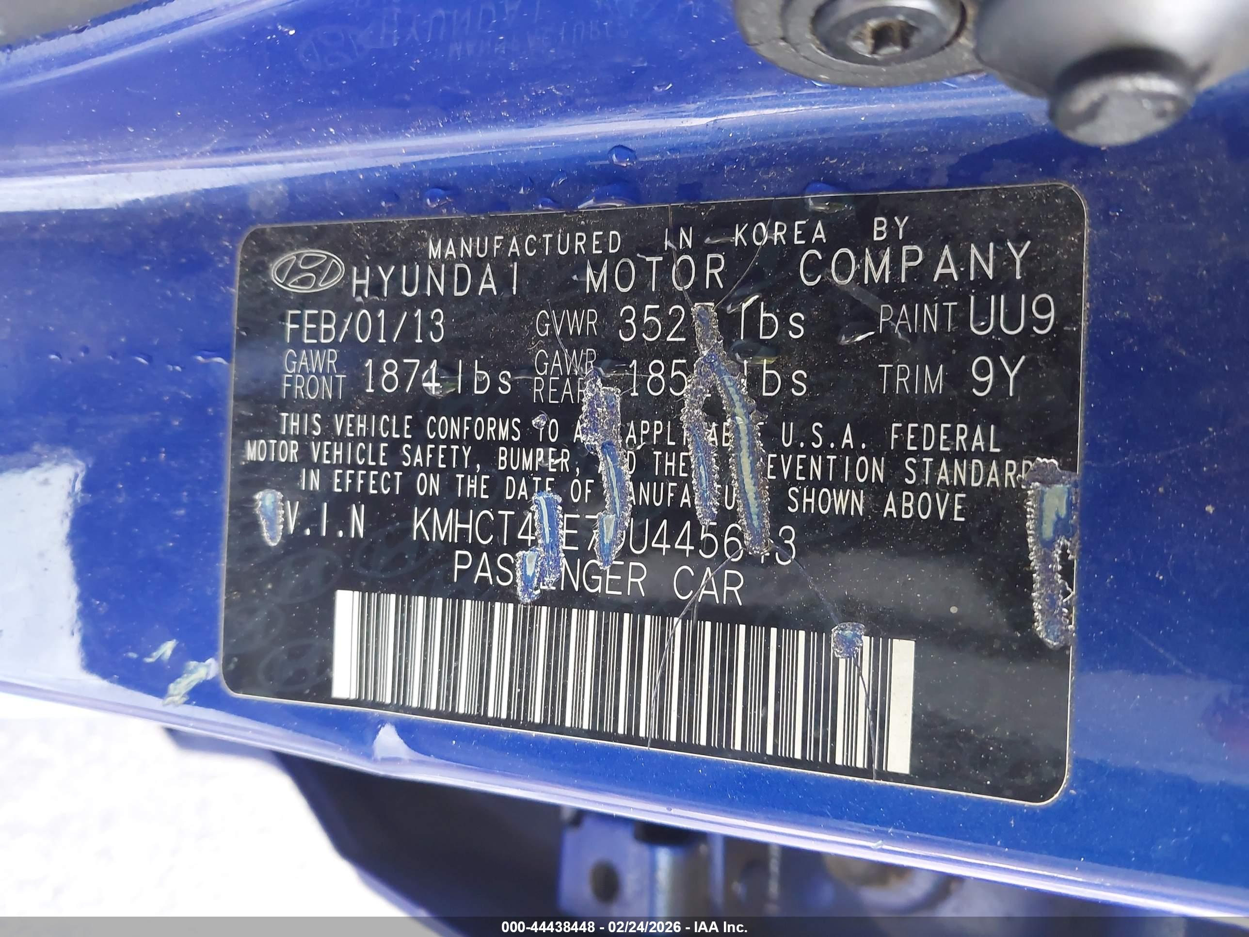 HYUNDAI ACCENT image 9