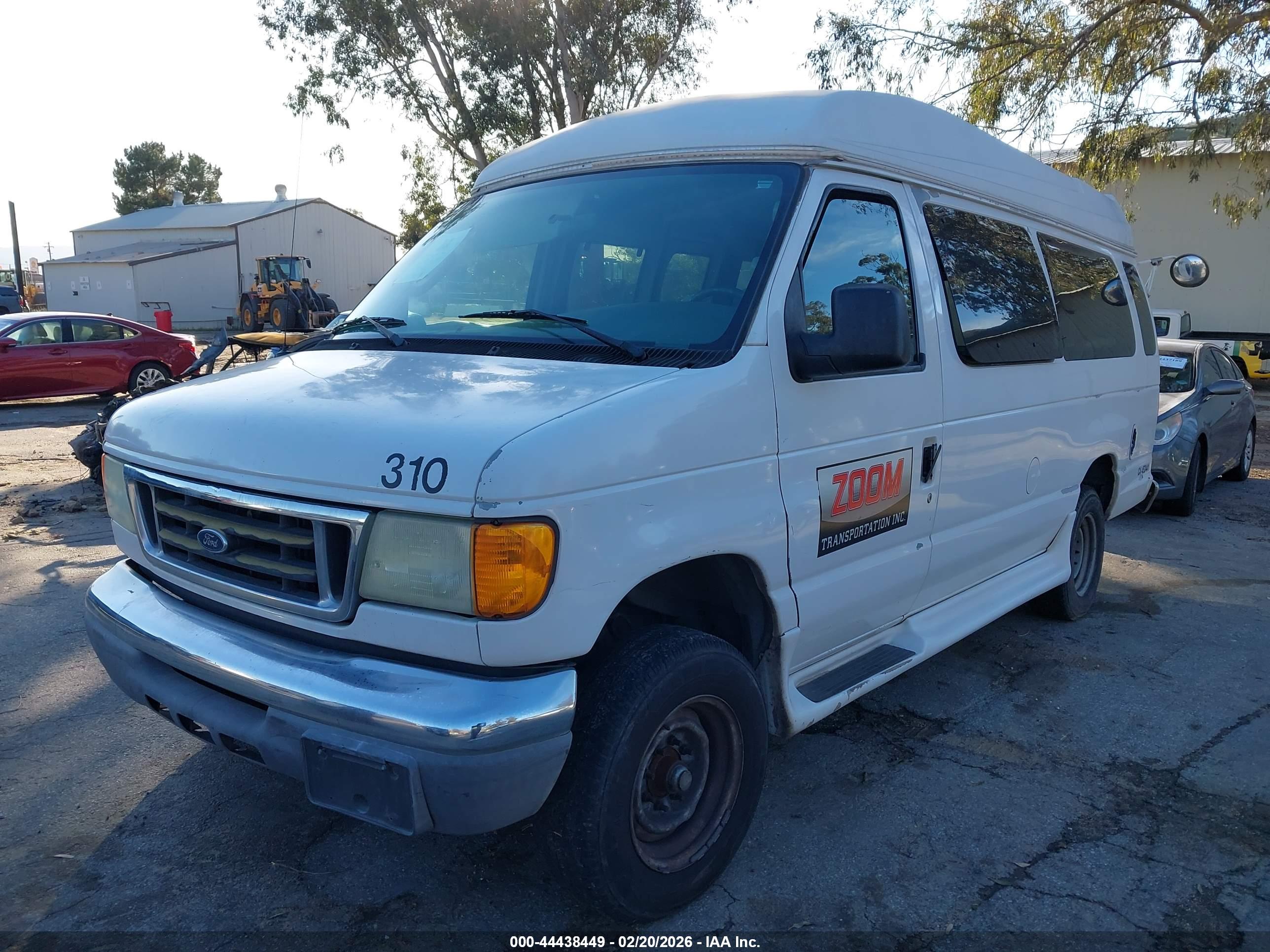 FORD E-350 image 2