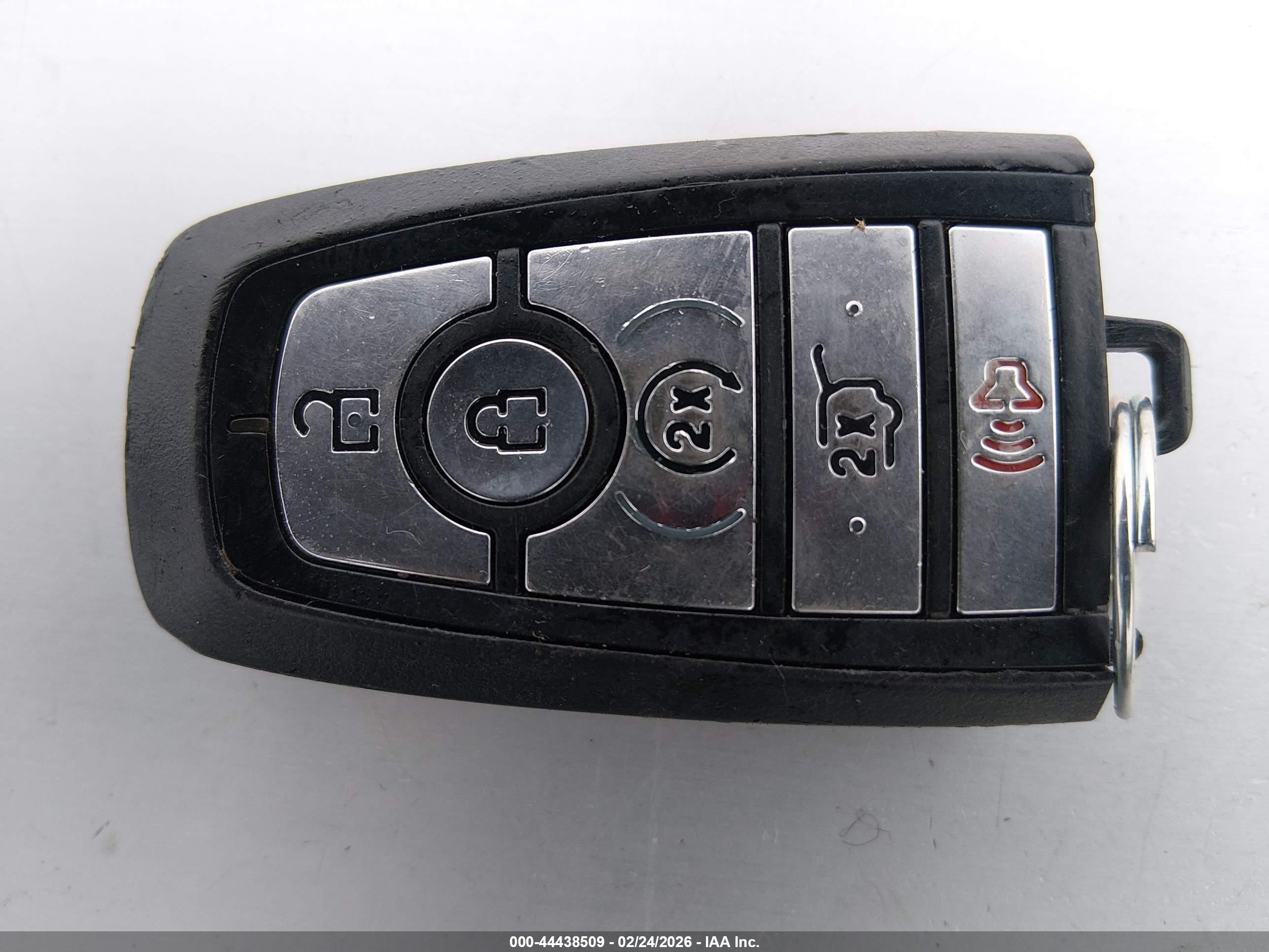 FORD ESCAPE image 11