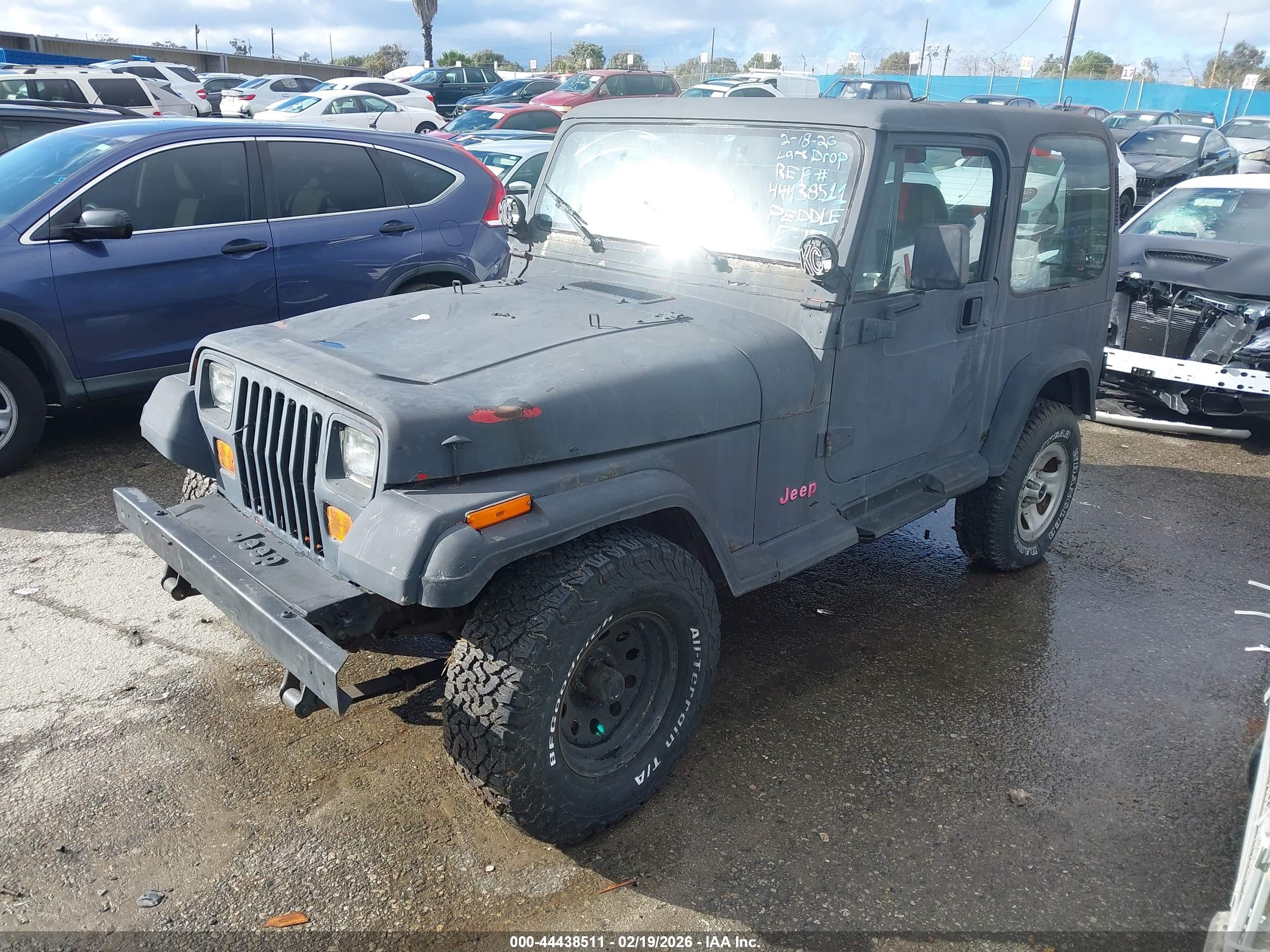JEEP WRANGLER image 2