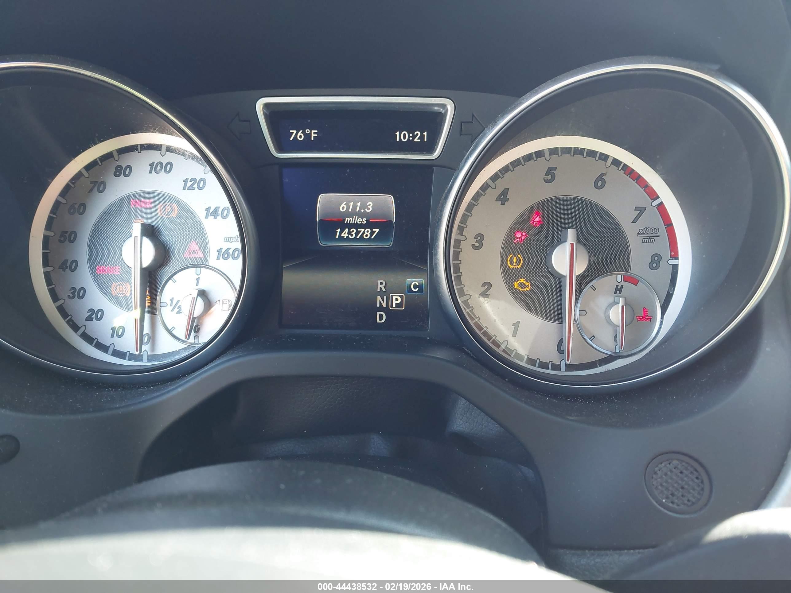 MERCEDES-BENZ GLA image 7