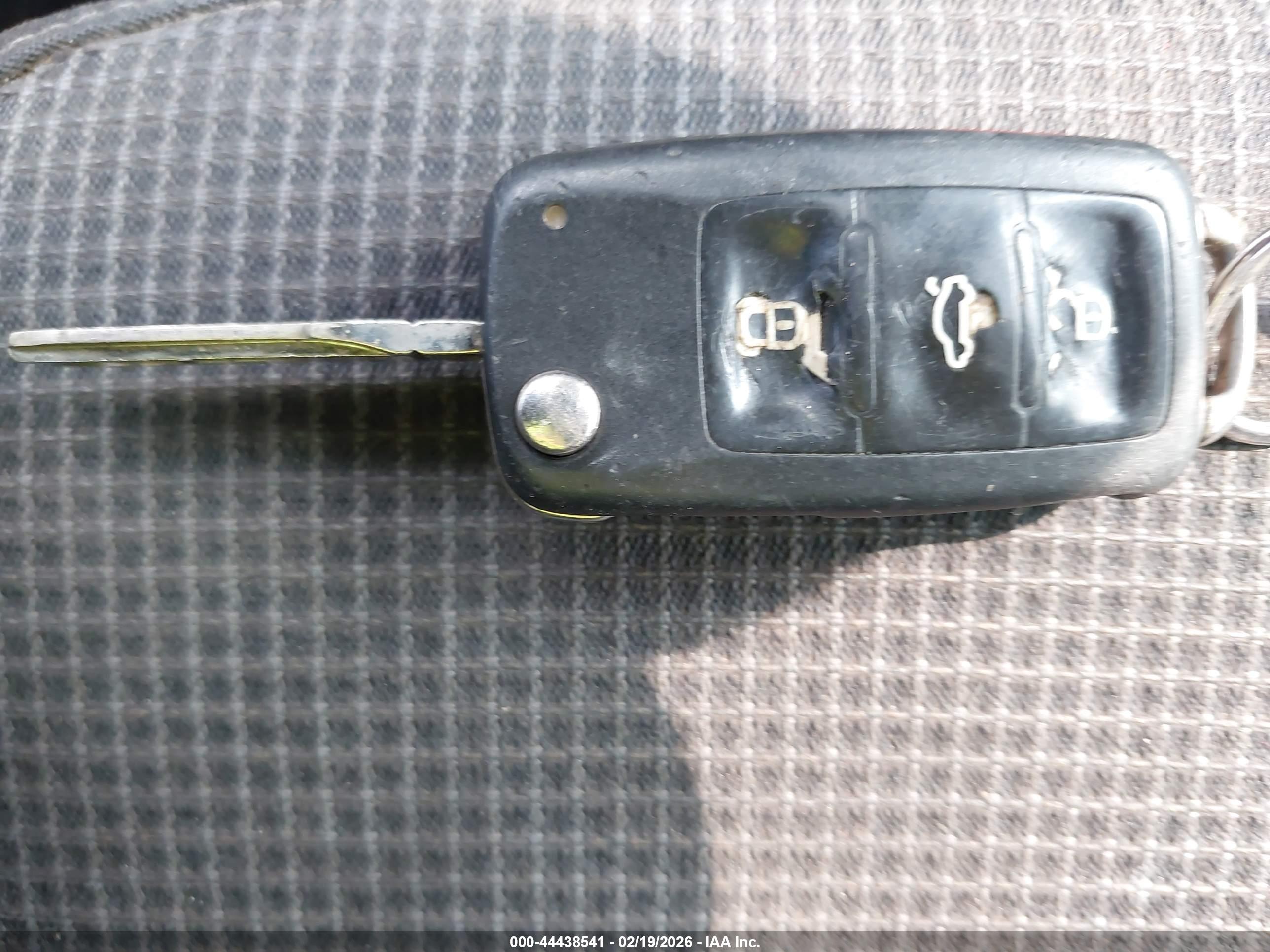 VOLKSWAGEN GOLF image 11