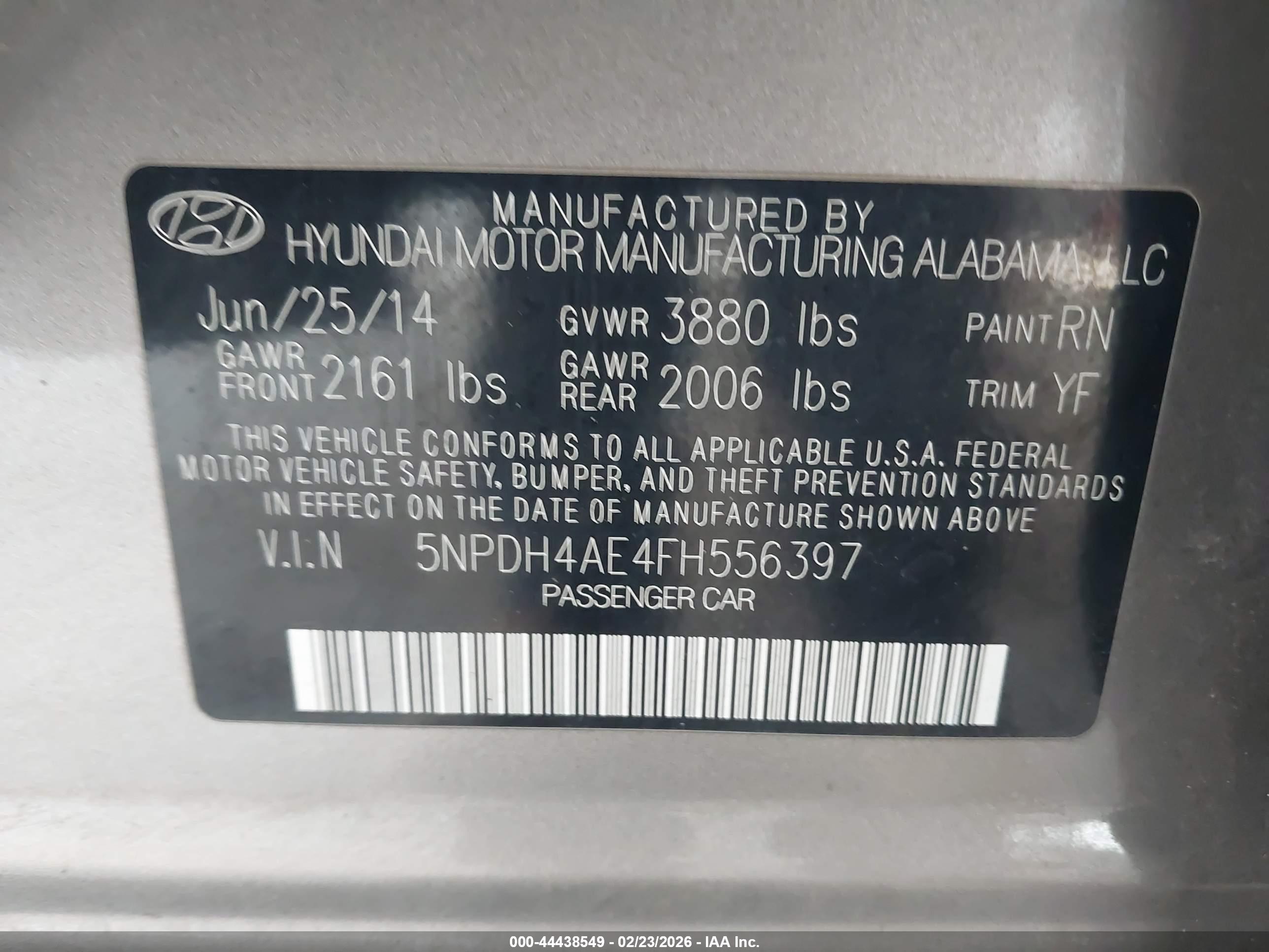 HYUNDAI ELANTRA image 9